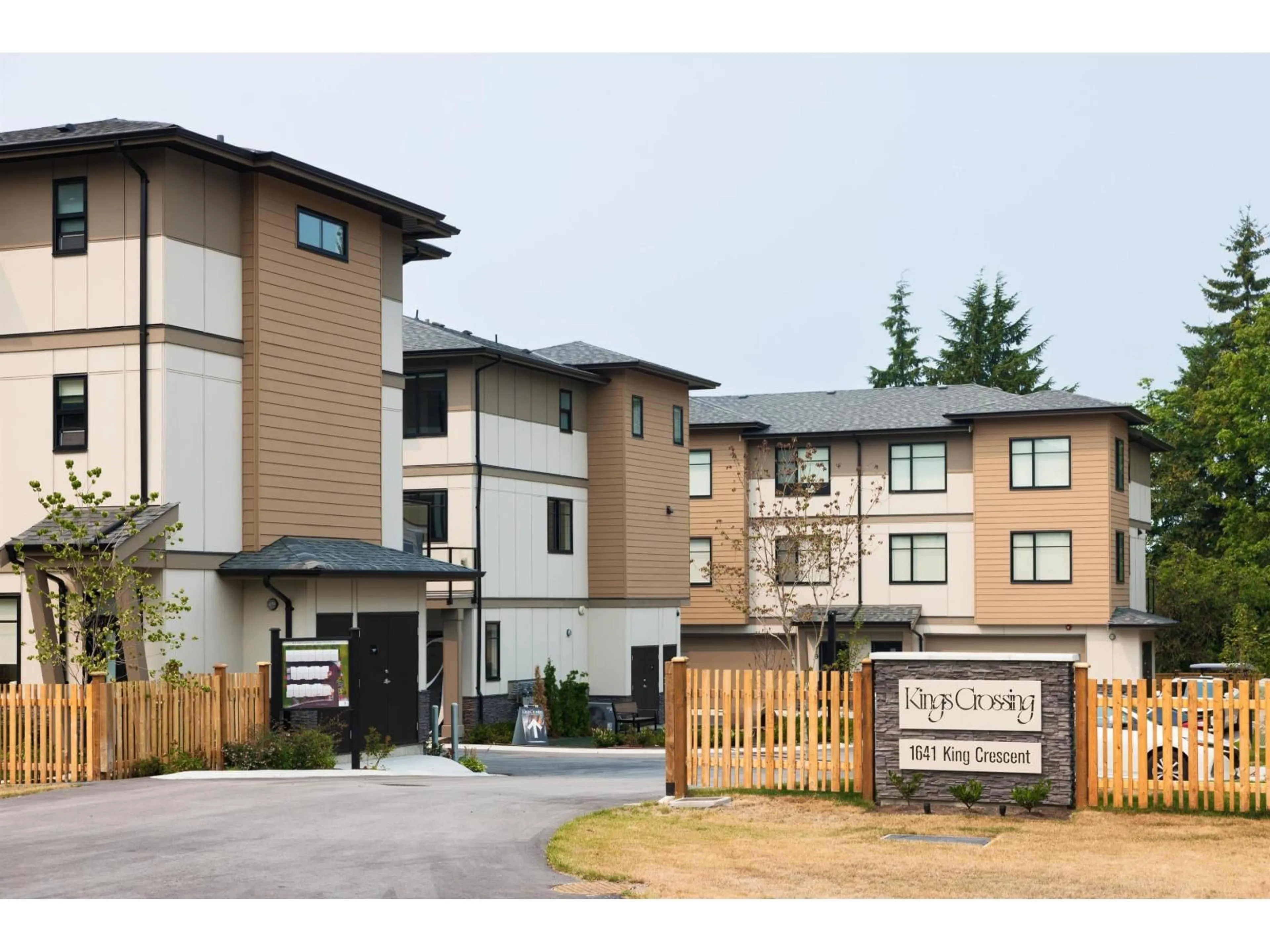Unknown for 11 - 1641 KING CRESCENT, Abbotsford British Columbia V2S7M7