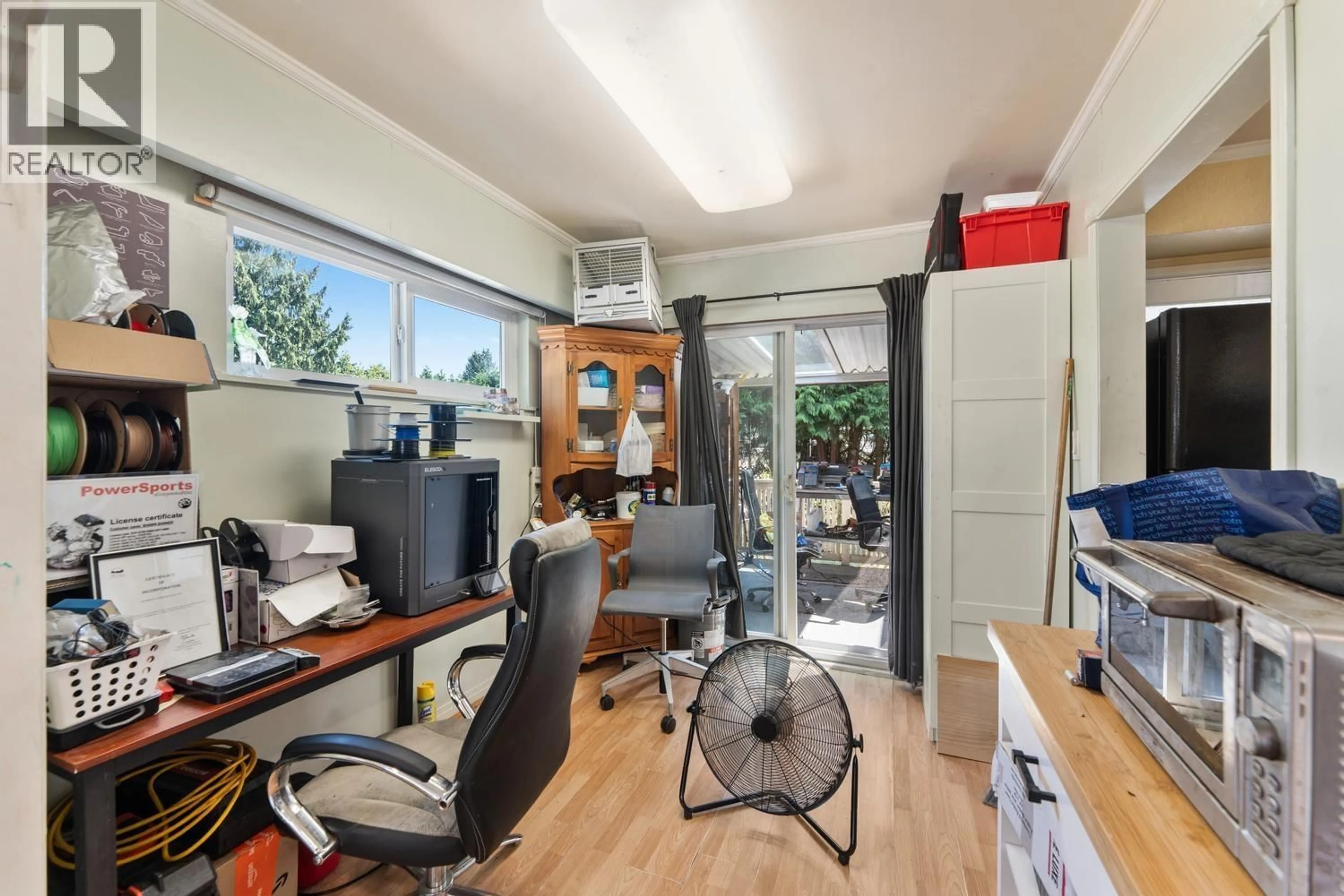 A pic of a room for 2246 AUSTIN AVENUE, Coquitlam British Columbia V3K3S1