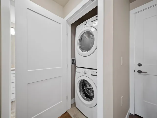 A524 - 8233 208B STREET STREET, Langley 2