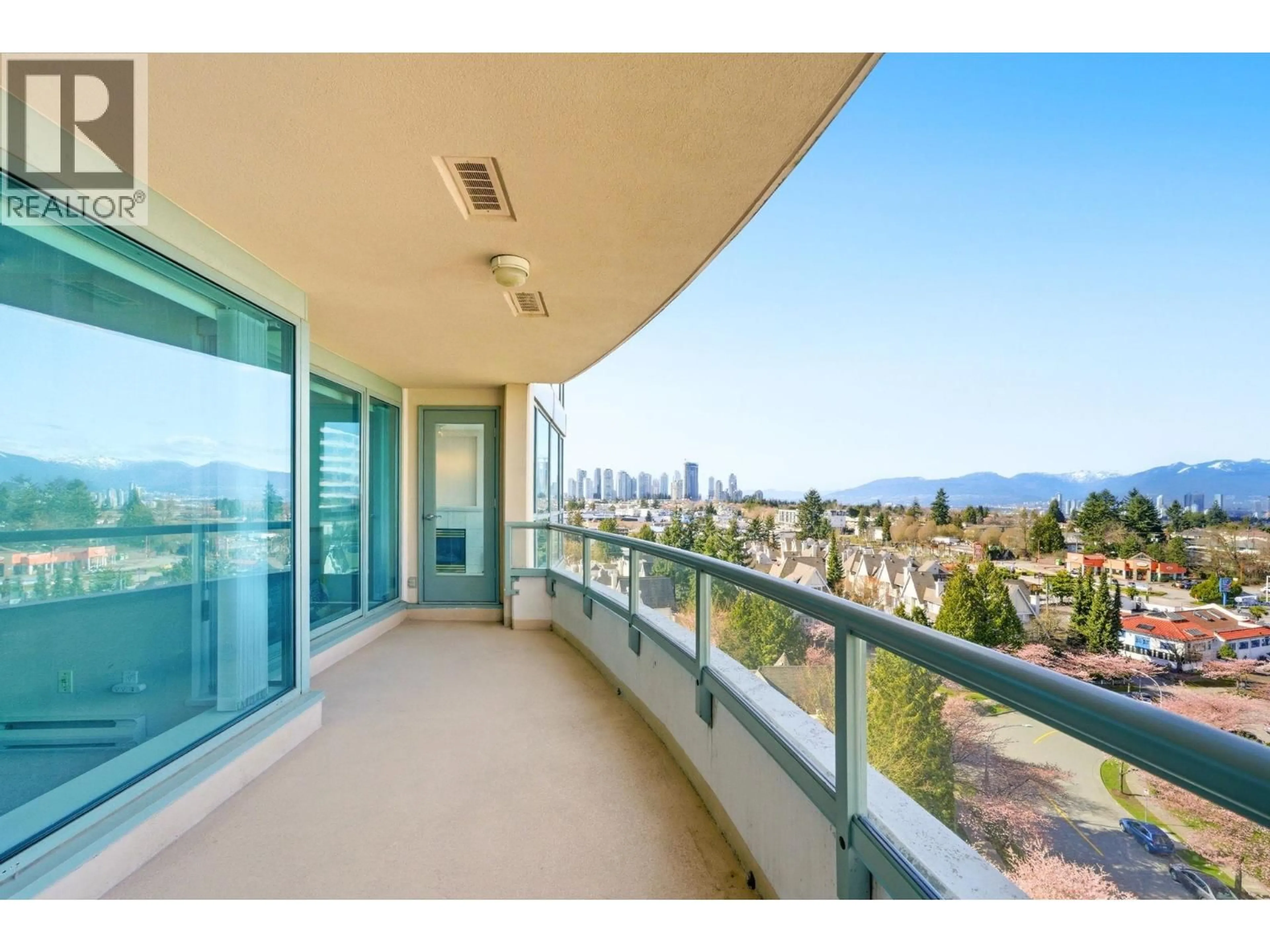 Unknown for 1003 - 6622 SOUTHOAKS CRESCENT, Burnaby British Columbia V5E4K2