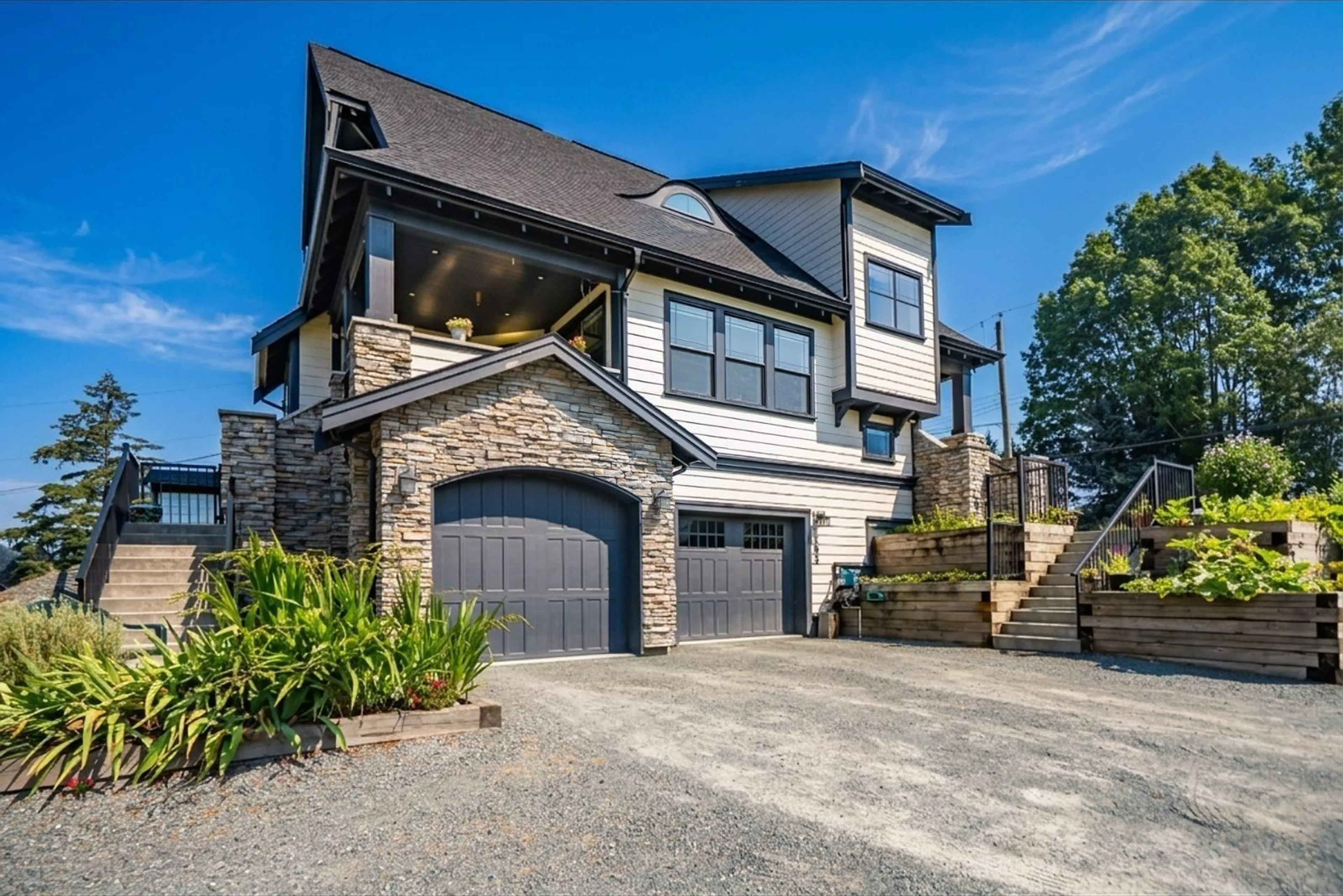 Home with brick exterior material, unknown for 483 ARNOLD ROAD, Abbotsford British Columbia V3G1S4