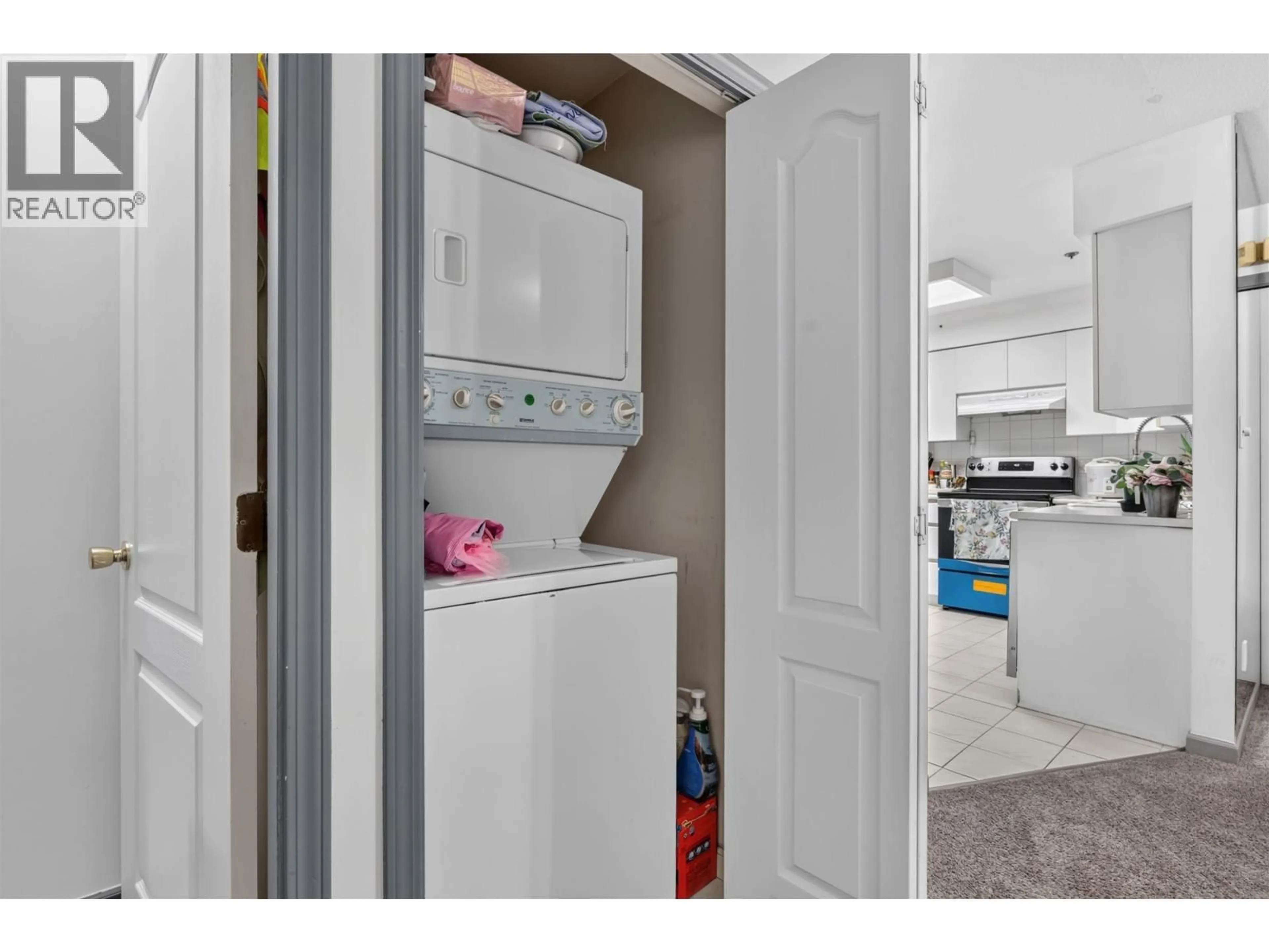 Laundry room for 109 - 5375 VICTORY STREET, Burnaby British Columbia V5J1T2