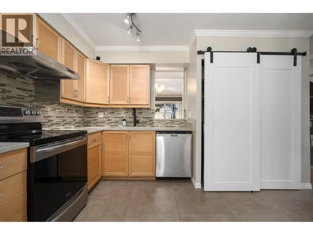 34 - 6100 TIFFANY BOULEVARD, Richmond 4