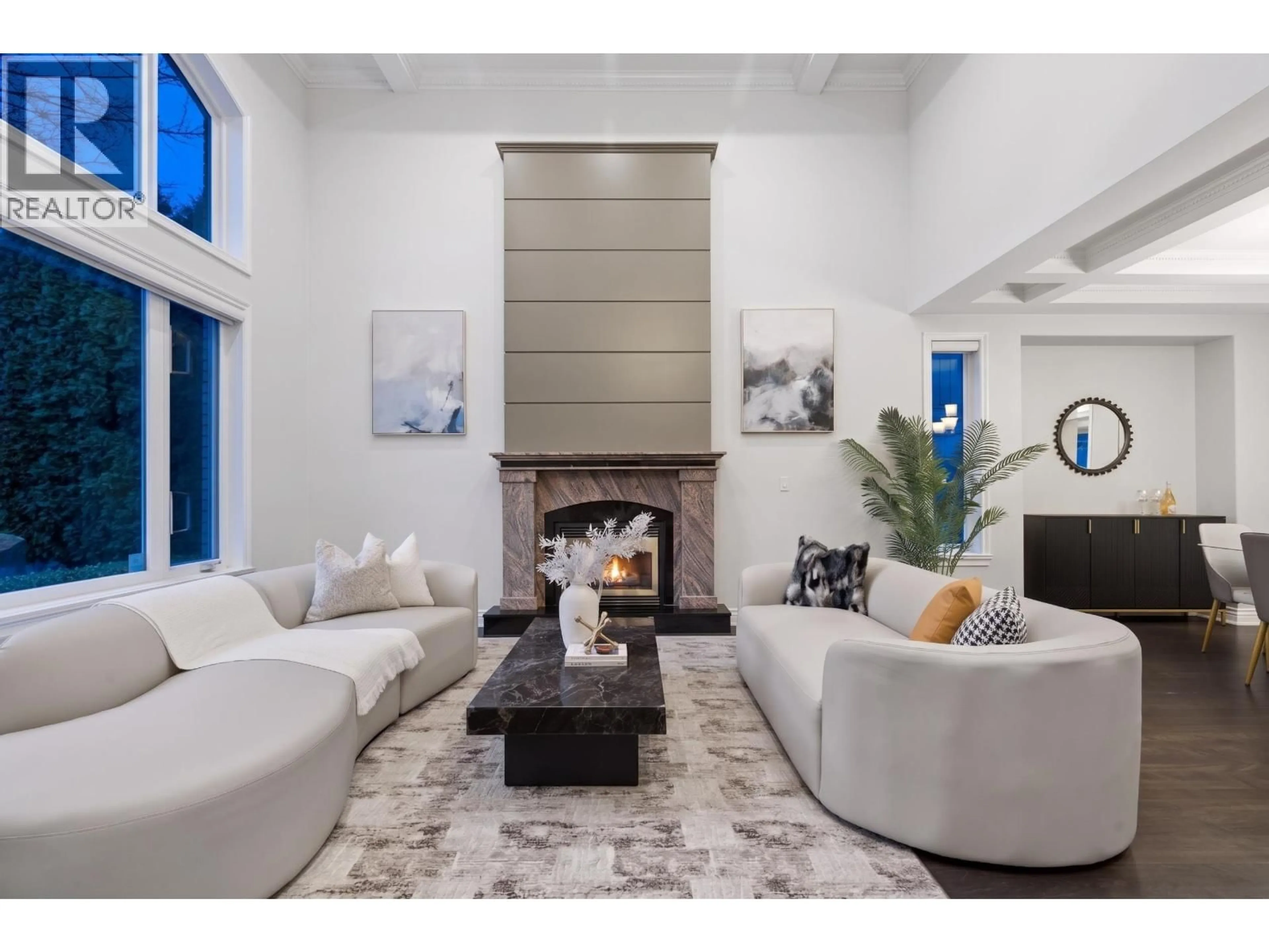 Living room with furniture, unknown for 7371 MANNING COURT, Richmond British Columbia V7A4J3