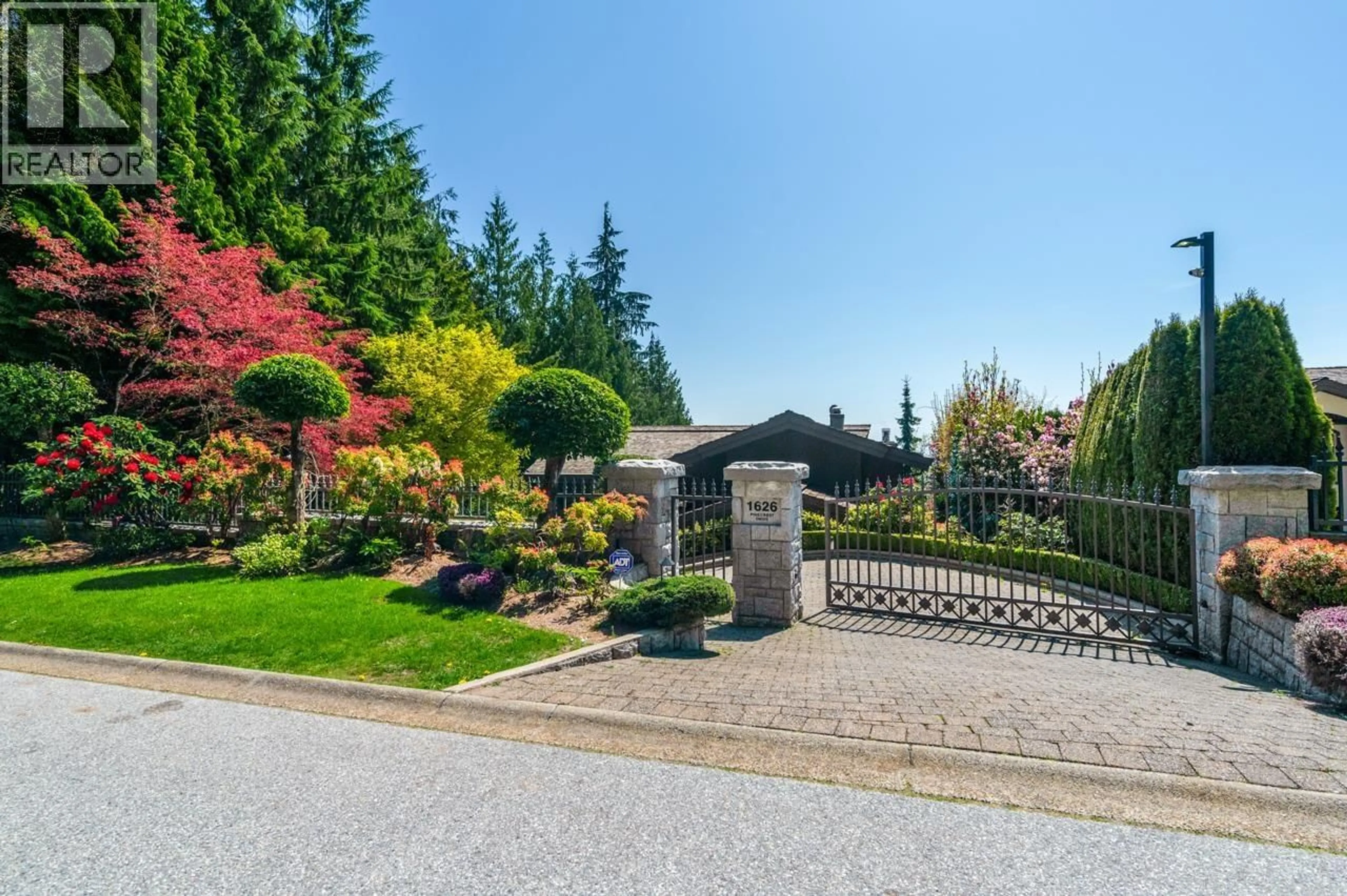 Unknown for 1626 PINECREST DRIVE, West Vancouver British Columbia V7S3H3