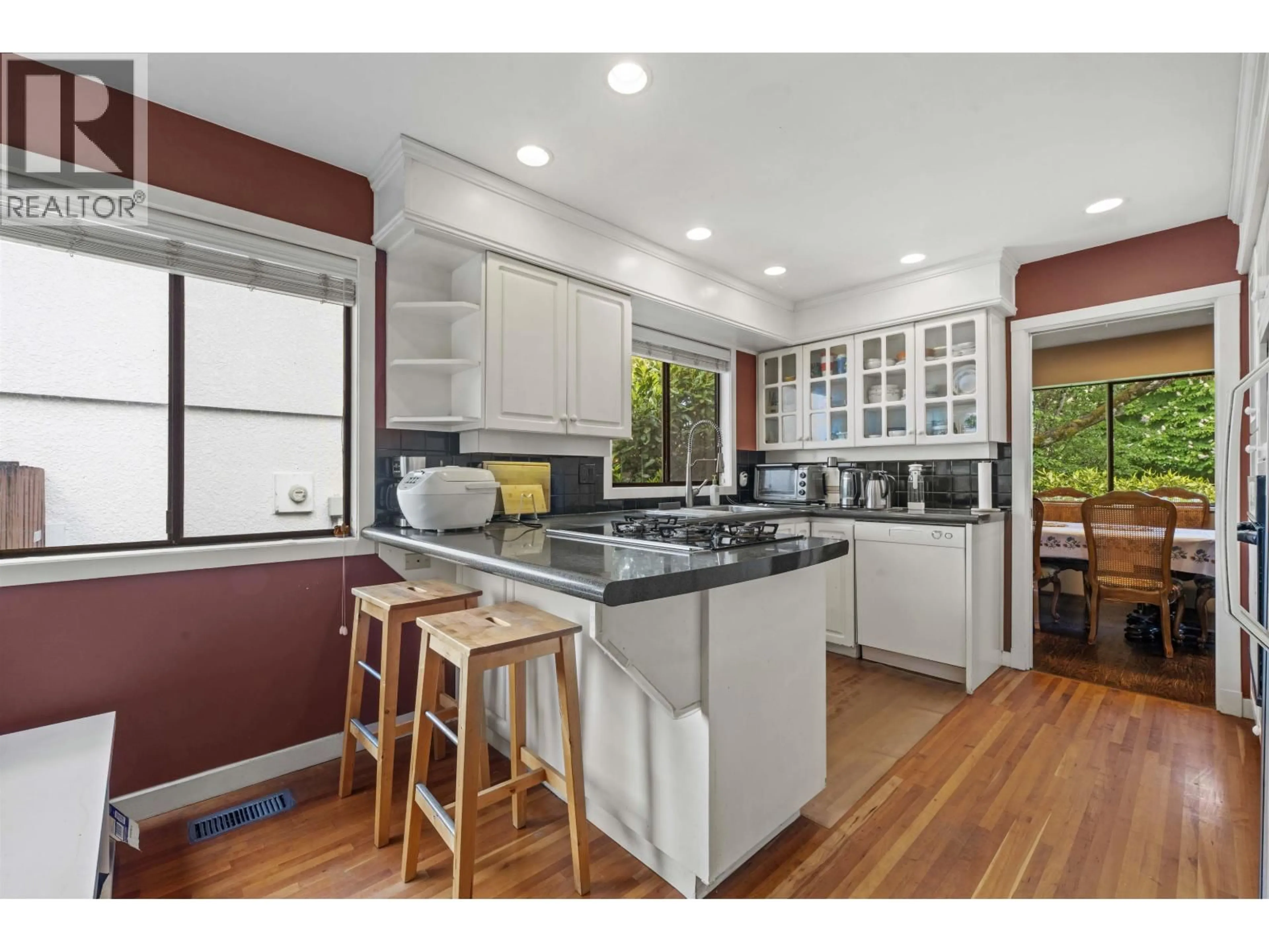 Open concept kitchen, unknown for 9560 GLENDOWER DRIVE, Richmond British Columbia V7A2Y5