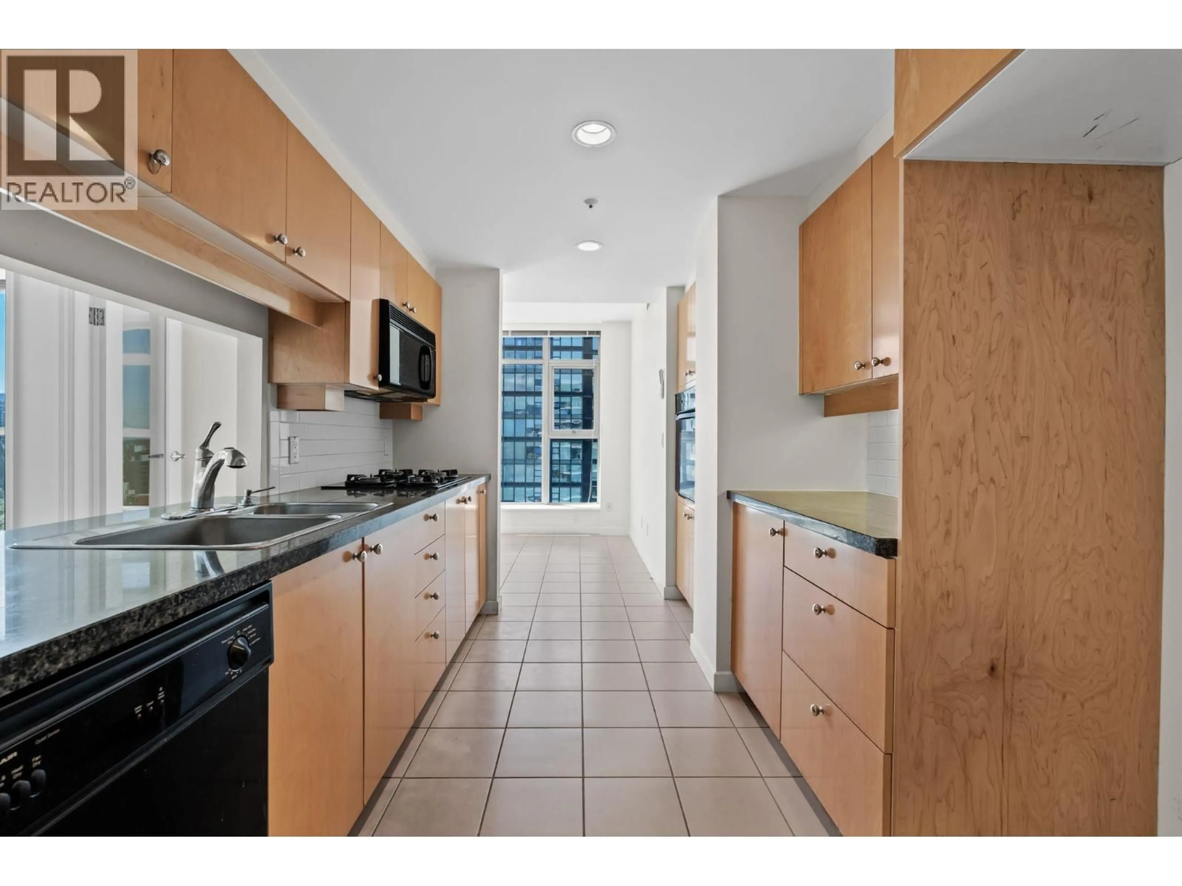 Standard kitchen, ceramic/tile floor for 1803 - 1710 BAYSHORE DRIVE, Vancouver British Columbia V6G3G4