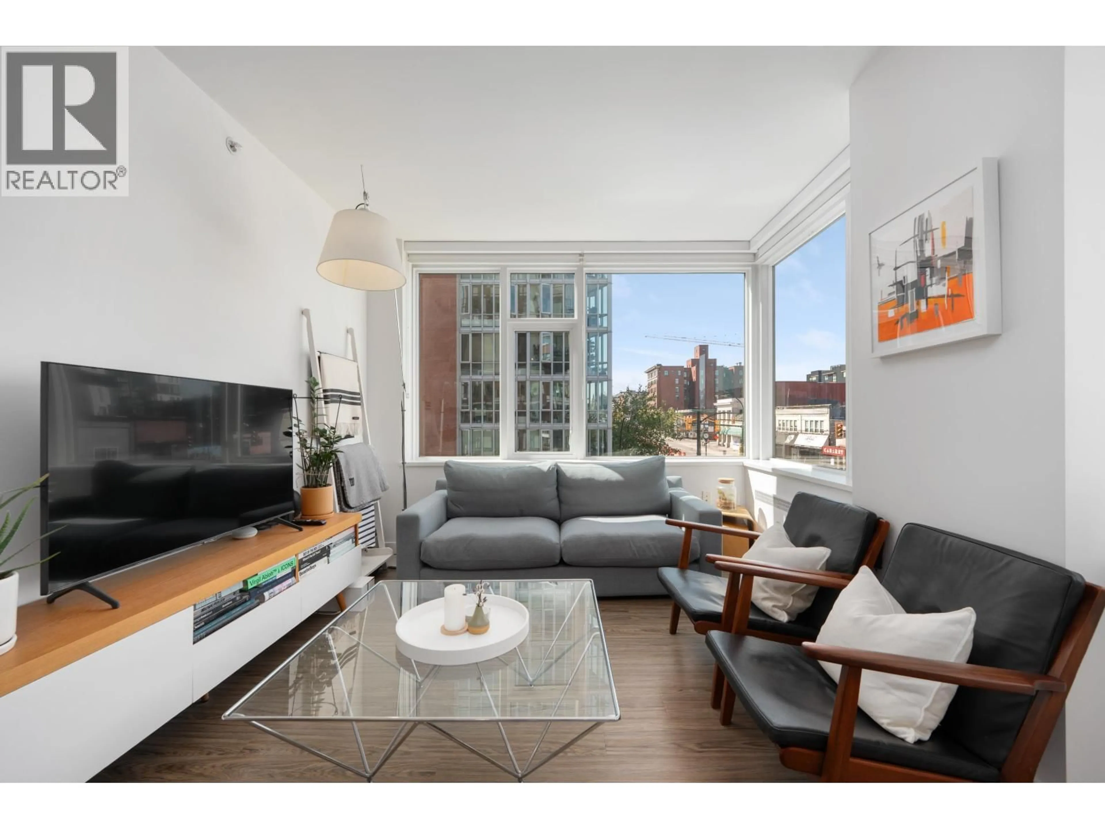 Living room with furniture, unknown for 414 - 209 7TH AVENUE, Vancouver British Columbia V3L1W4