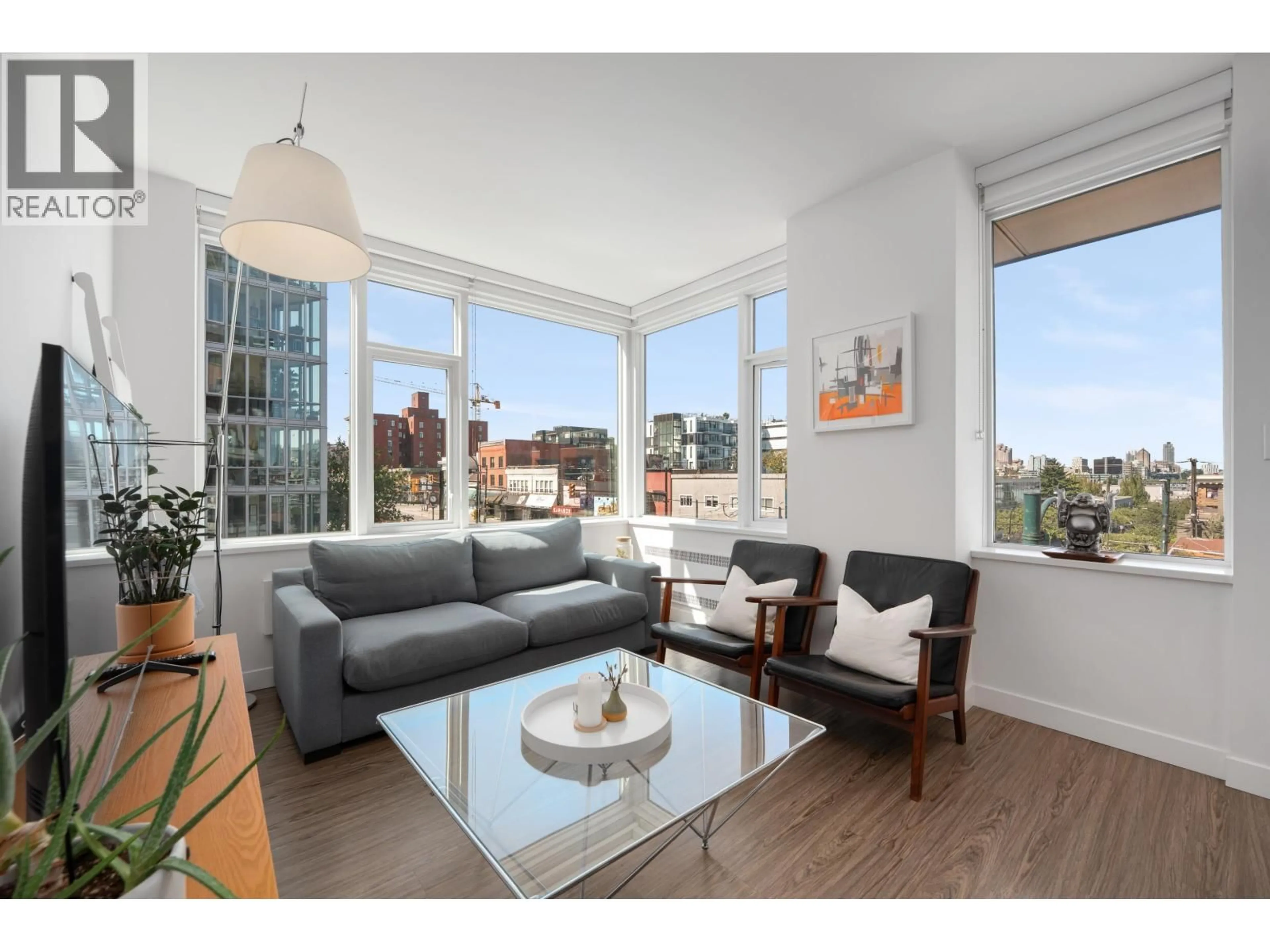 Living room with furniture, unknown for 414 - 209 7TH AVENUE, Vancouver British Columbia V3L1W4