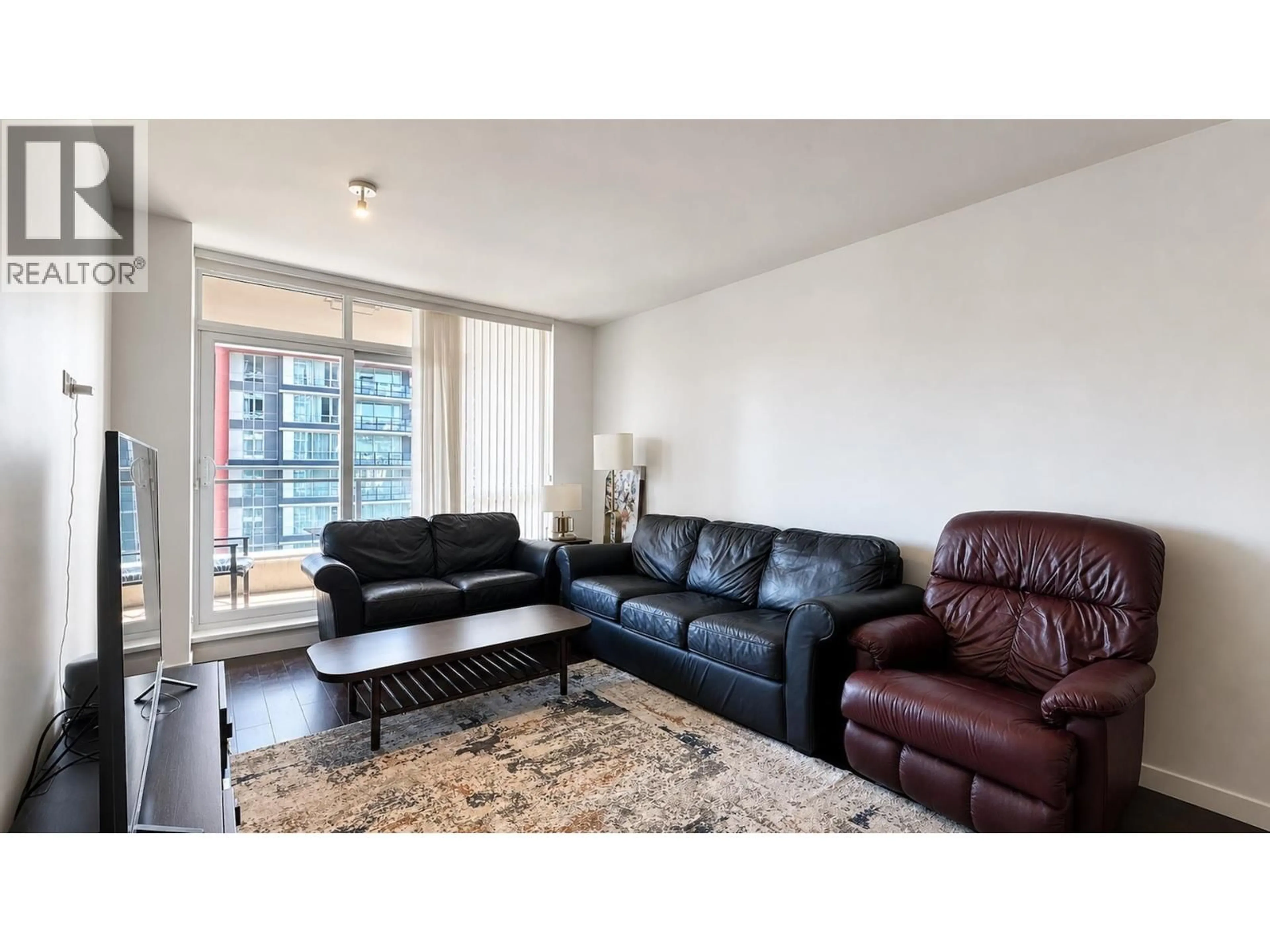 Living room with furniture, unknown for 1805 - 3093 WINDSOR GATE, Coquitlam British Columbia V3B0N2