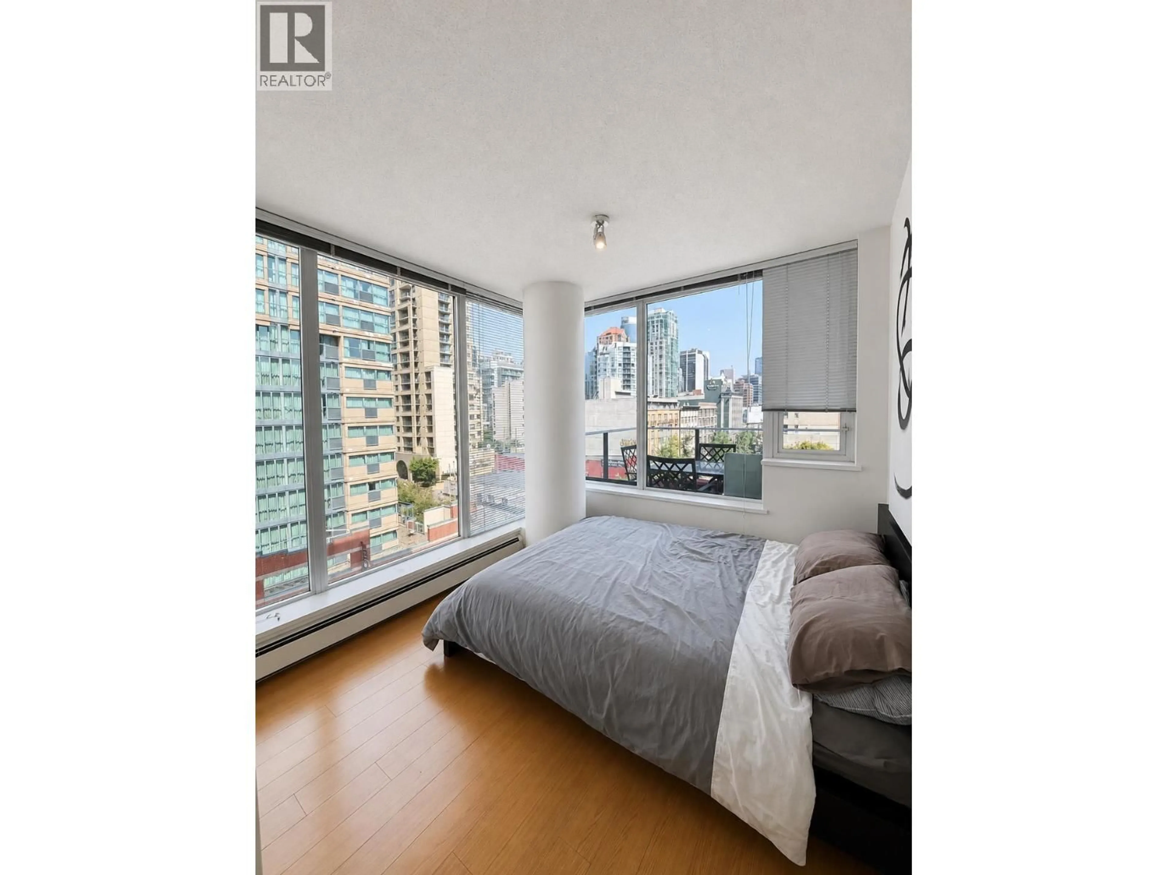 Bedroom with bed, unknown for 702 - 1325 ROLSTON STREET, Vancouver British Columbia V6B0M2