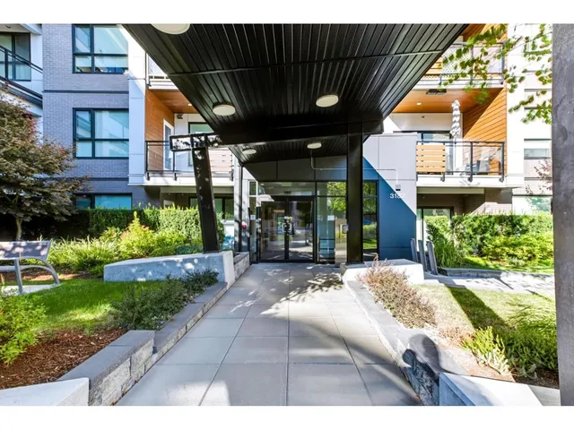 102 - 3182 GLADWIN ROAD, Abbotsford 2