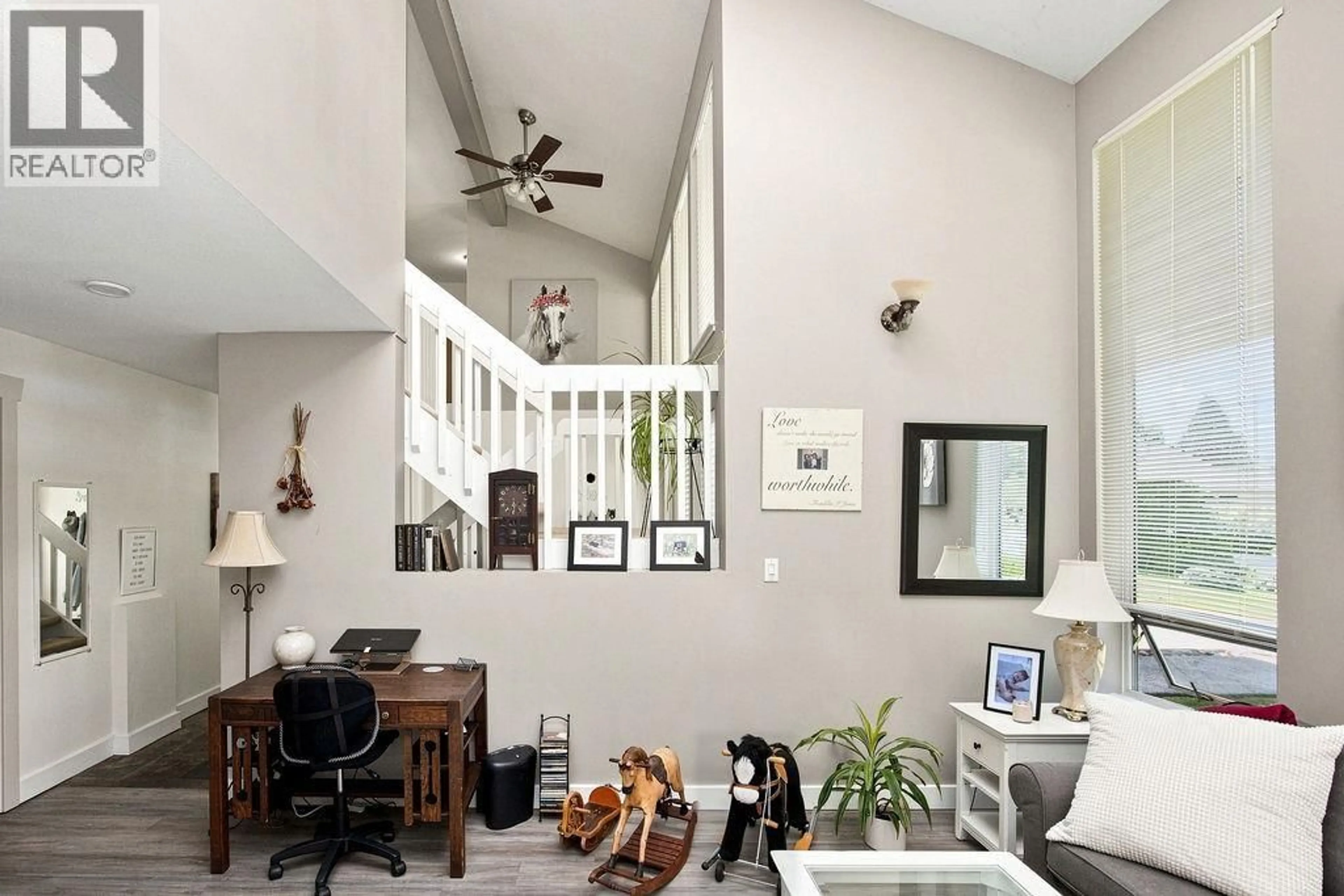 Unknown for 216 GRANDVIEW HEIGHTS ROAD, Gibsons British Columbia V0N1V3