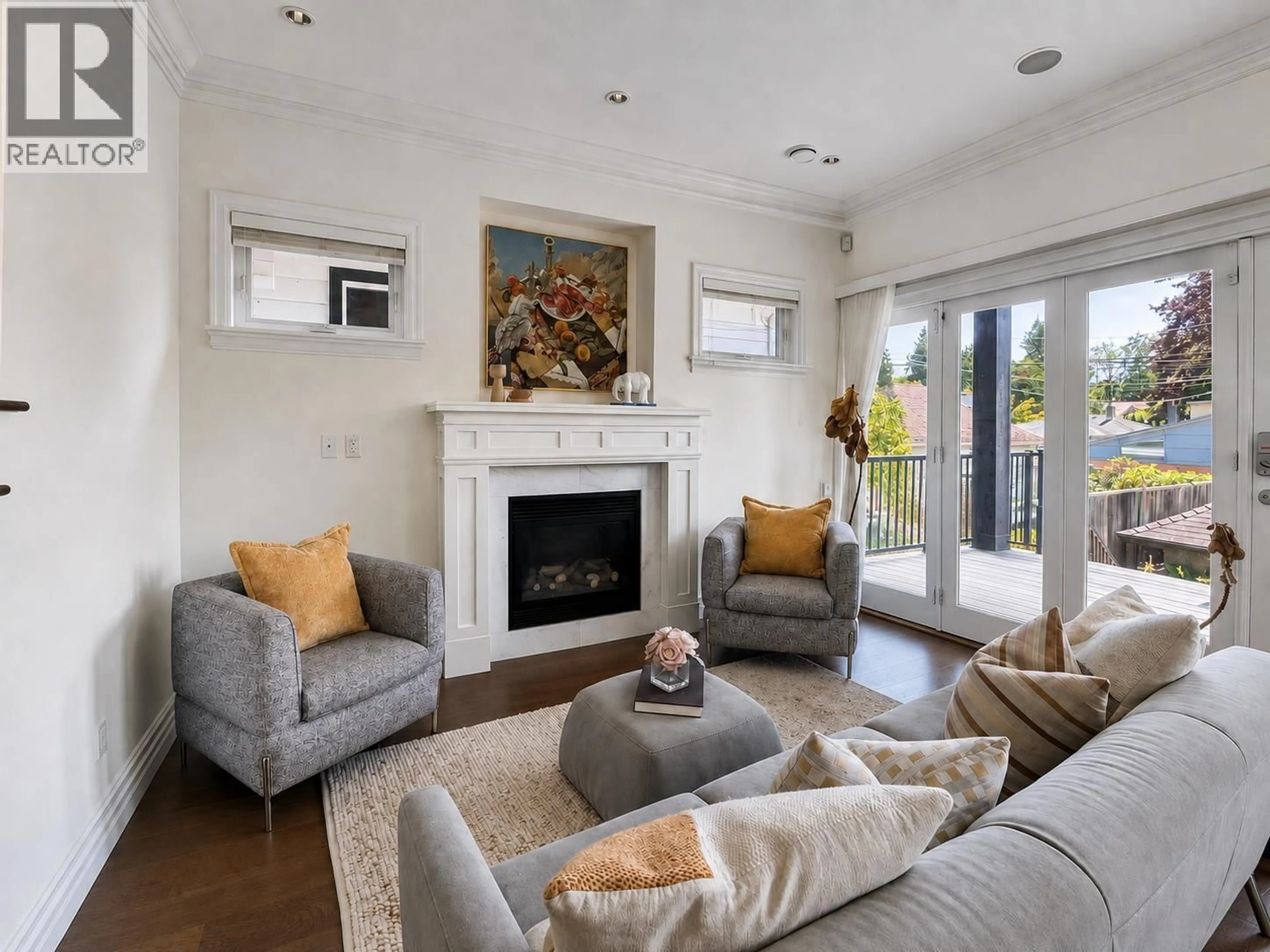 Living room with furniture, unknown for 4042 20TH AVENUE, Vancouver British Columbia V6S1G5