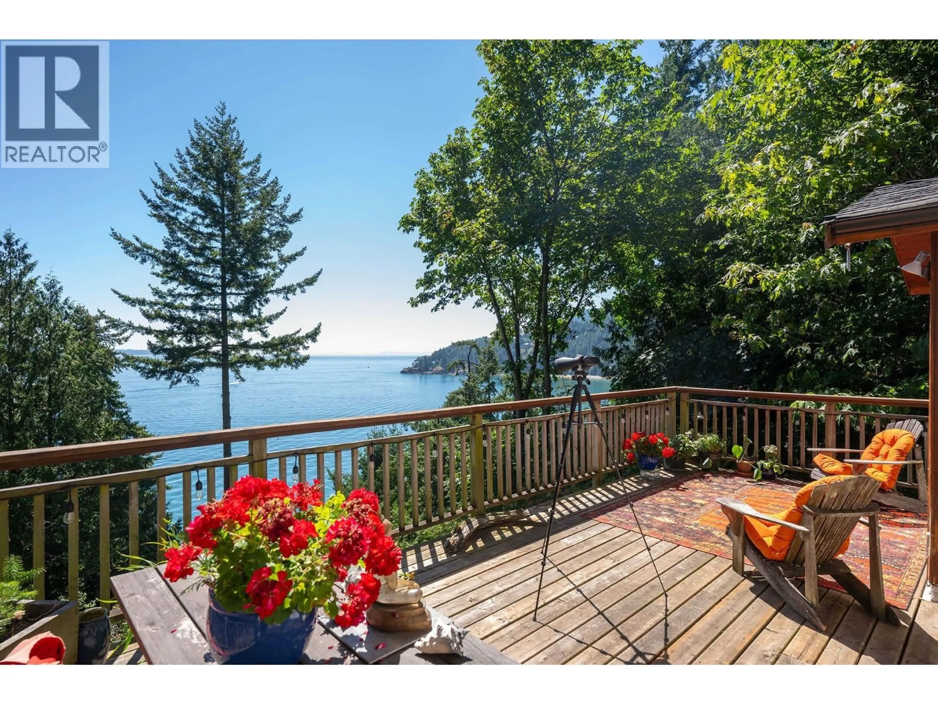 Patio, water/lake/river/ocean view for 1491 EAGLE CLIFF ROAD, Bowen Island British Columbia V0N1G1