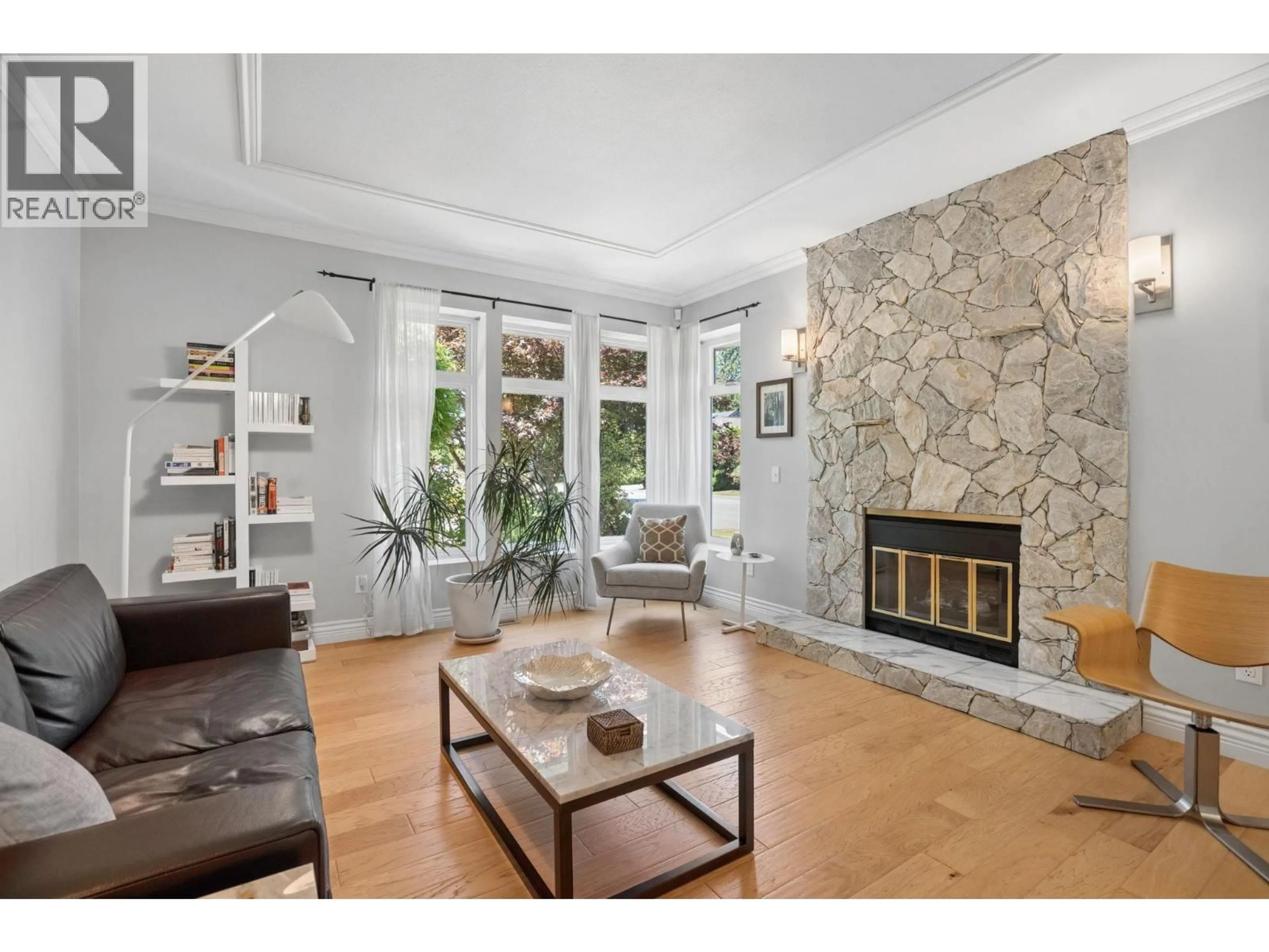 Living room with furniture, unknown for 12498 202B STREET, Maple Ridge British Columbia V2X9X3