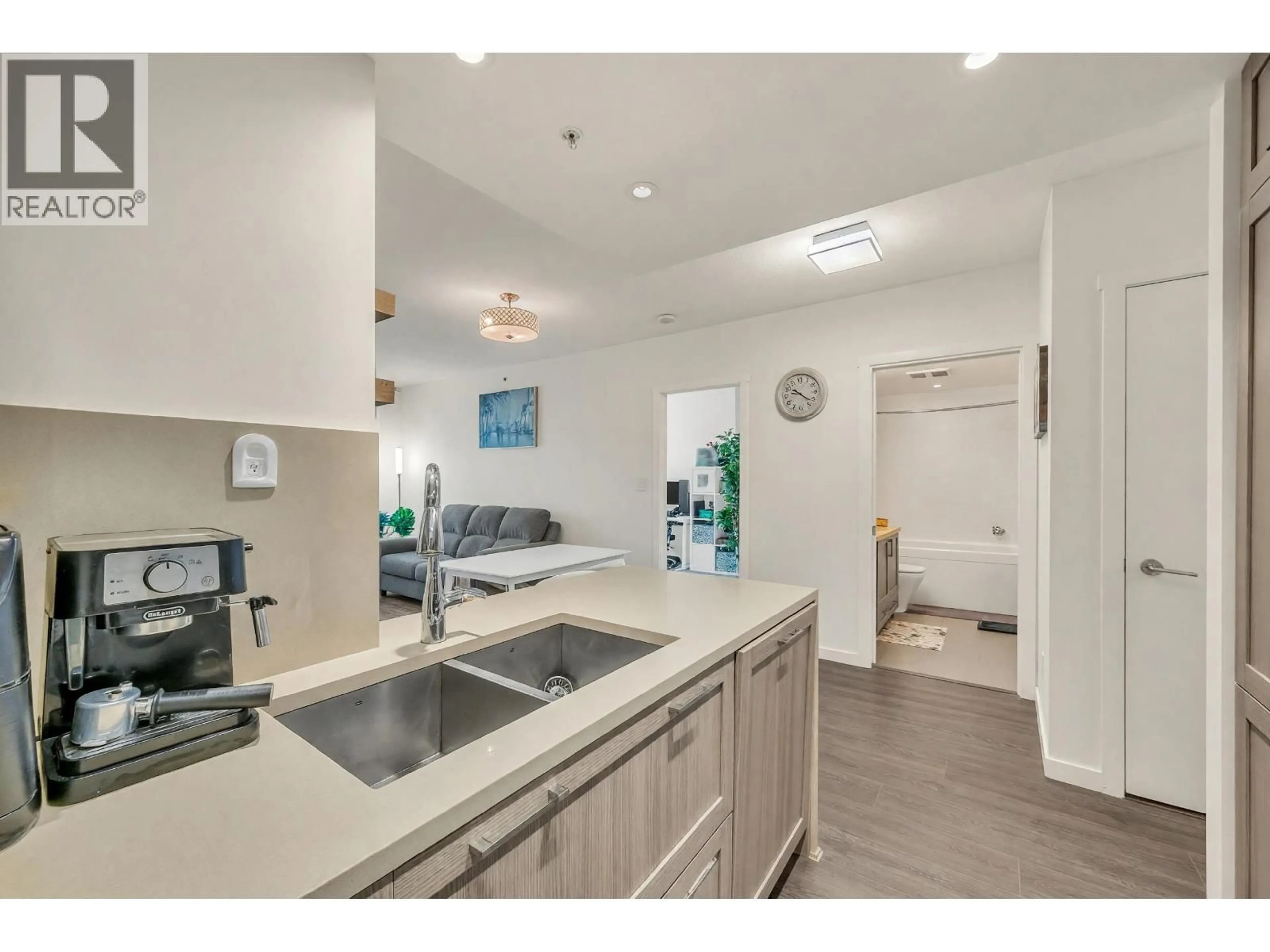 Open concept kitchen, unknown for 504 - 5598 ORMIDALE STREET, Vancouver British Columbia V5R0E5