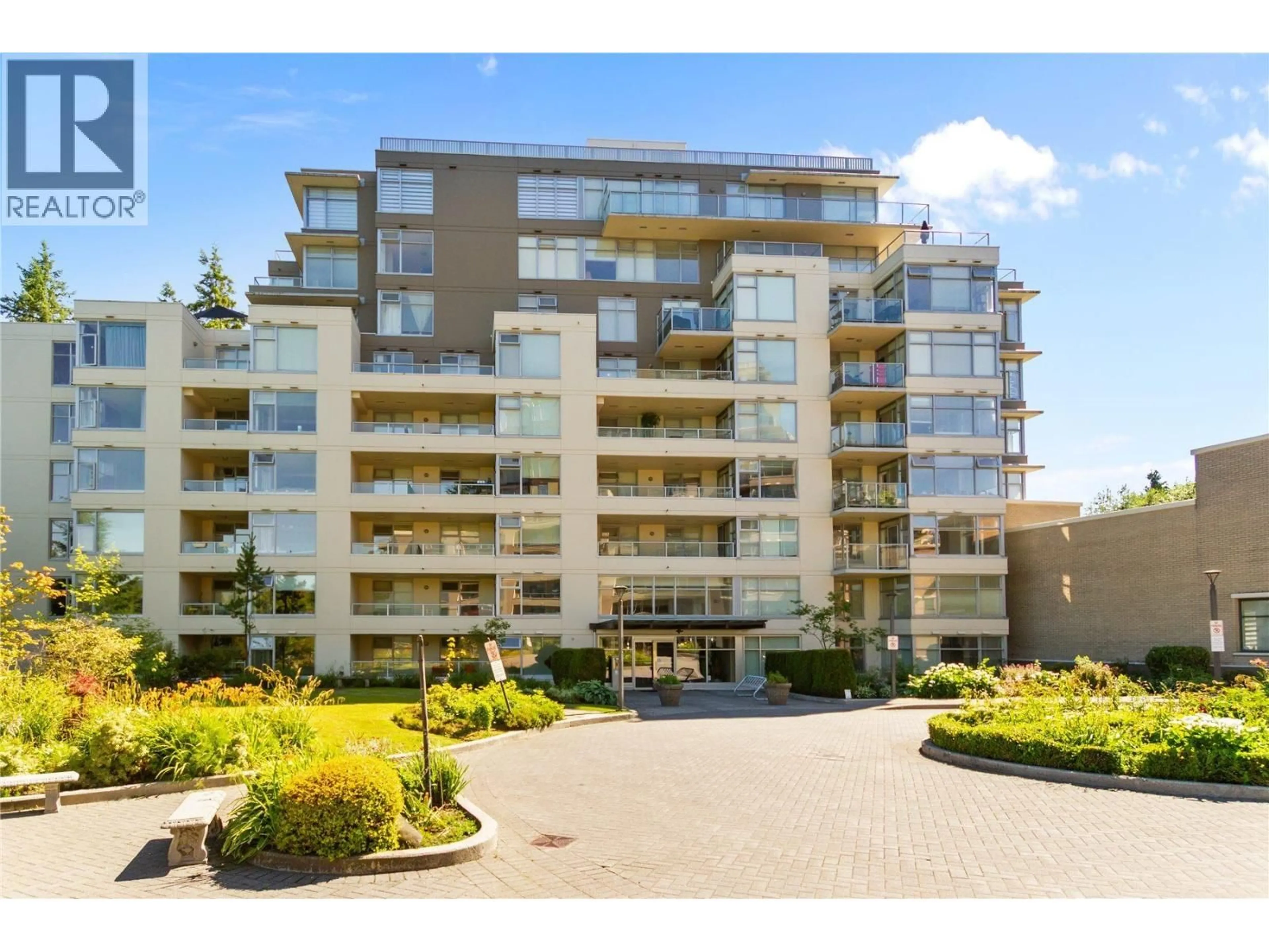 Unknown for 307 - 9298 UNIVERSITY CRESCENT, Burnaby British Columbia V5A4X8