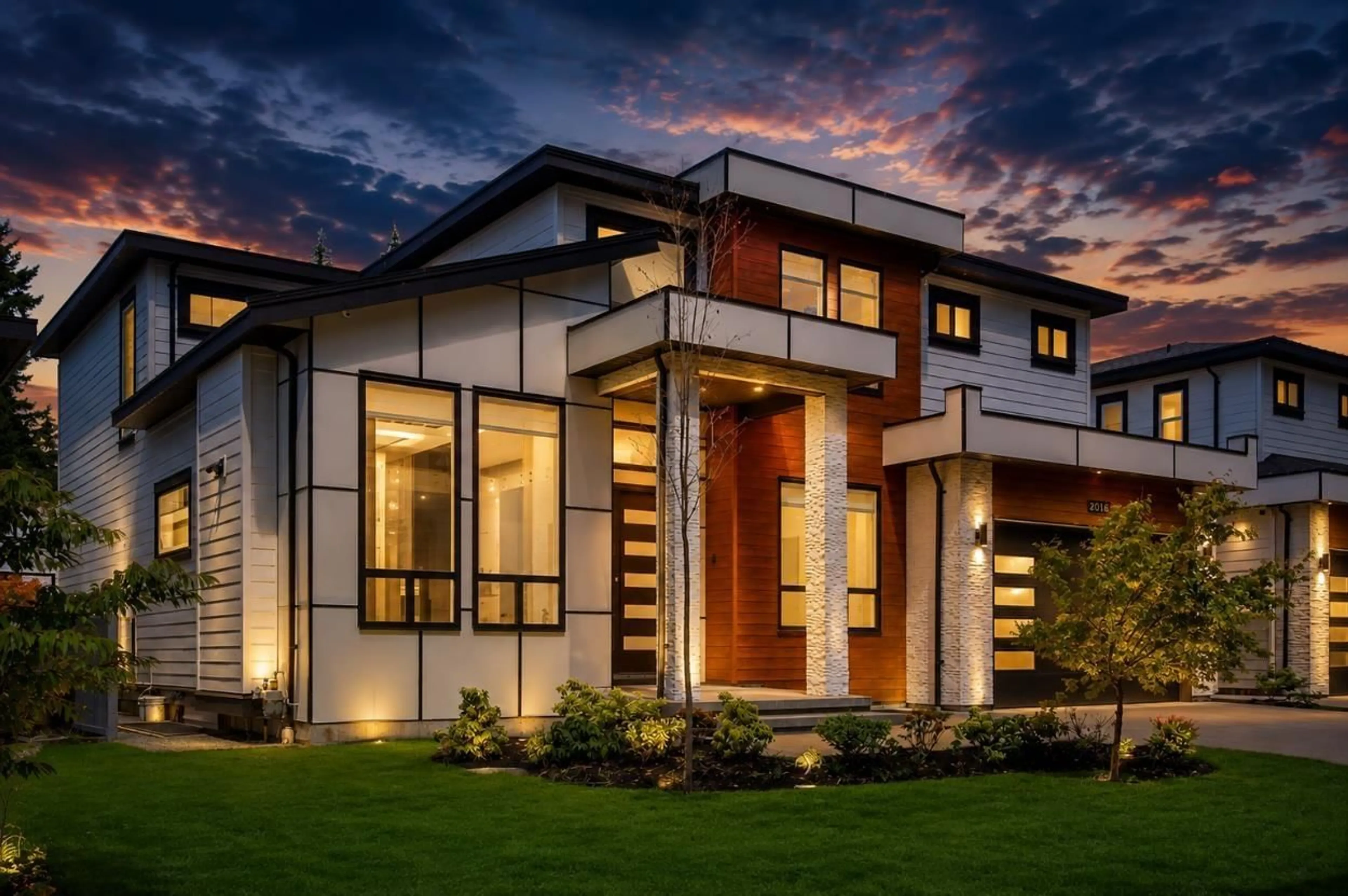 Home with brick exterior material, building for 20133 27 AVENUE, Langley British Columbia V2Z0B6