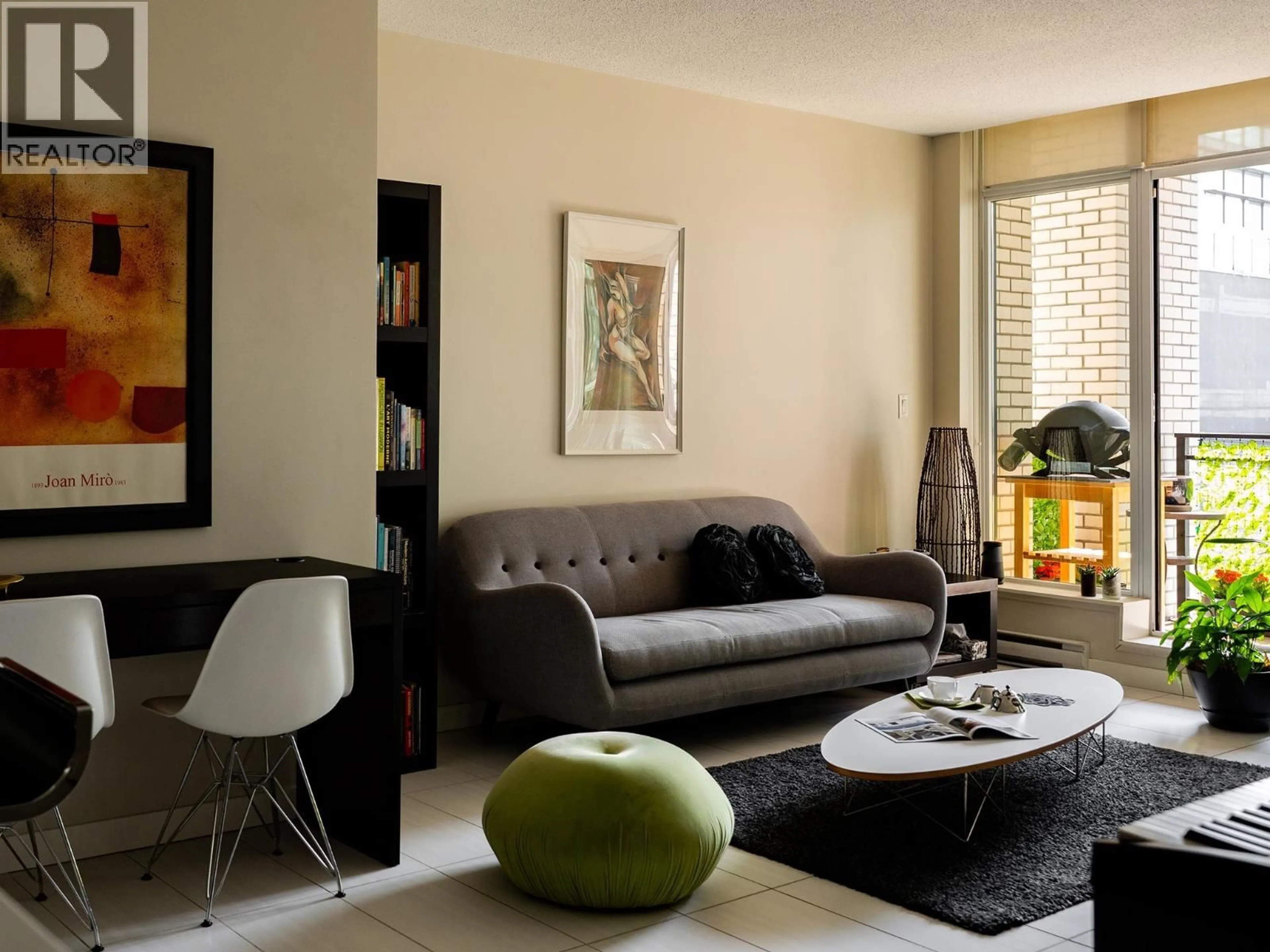 Living room with furniture, unknown for 503 - 1252 HORNBY STREET, Vancouver British Columbia V6Z0A3