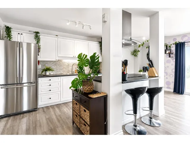 312 - 13771 72A AVENUE, Surrey 2