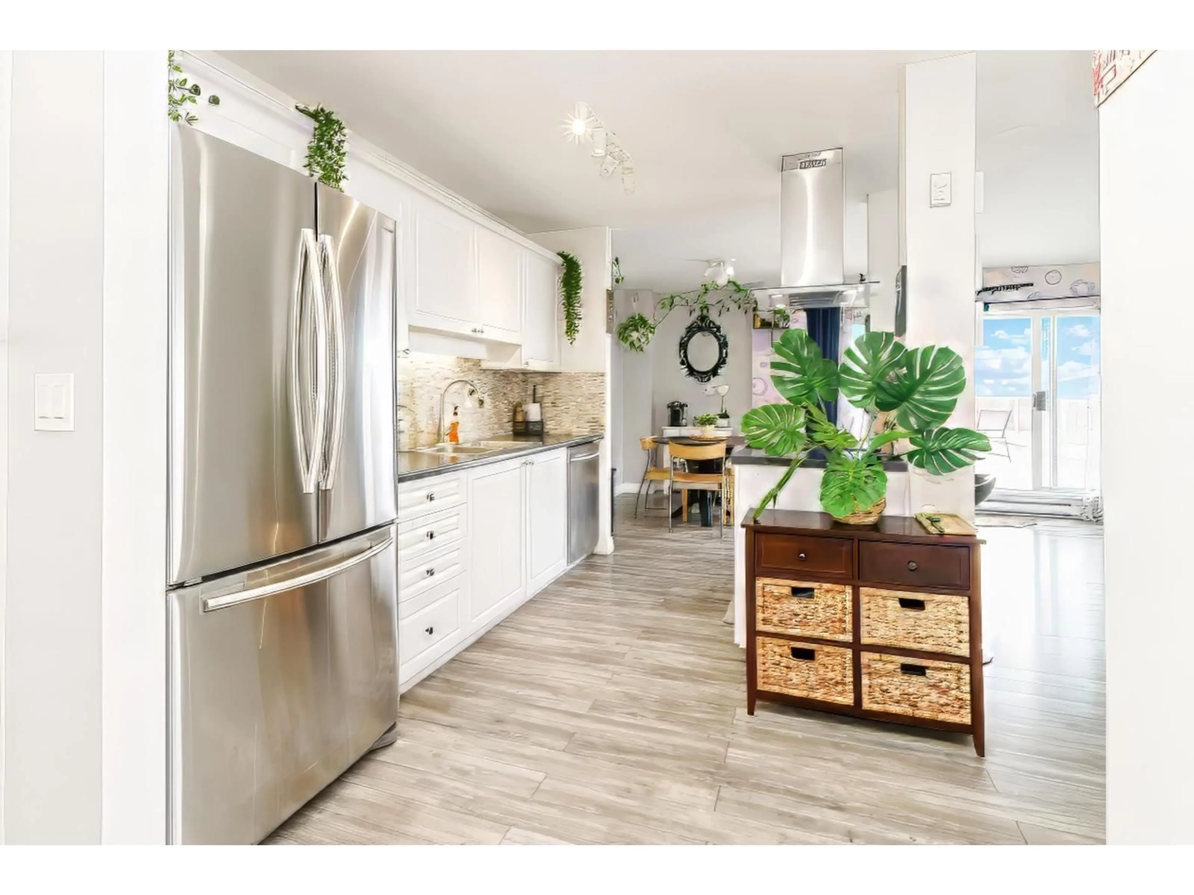 Open concept kitchen, unknown for 312 - 13771 72A AVENUE, Surrey British Columbia V3W9C6