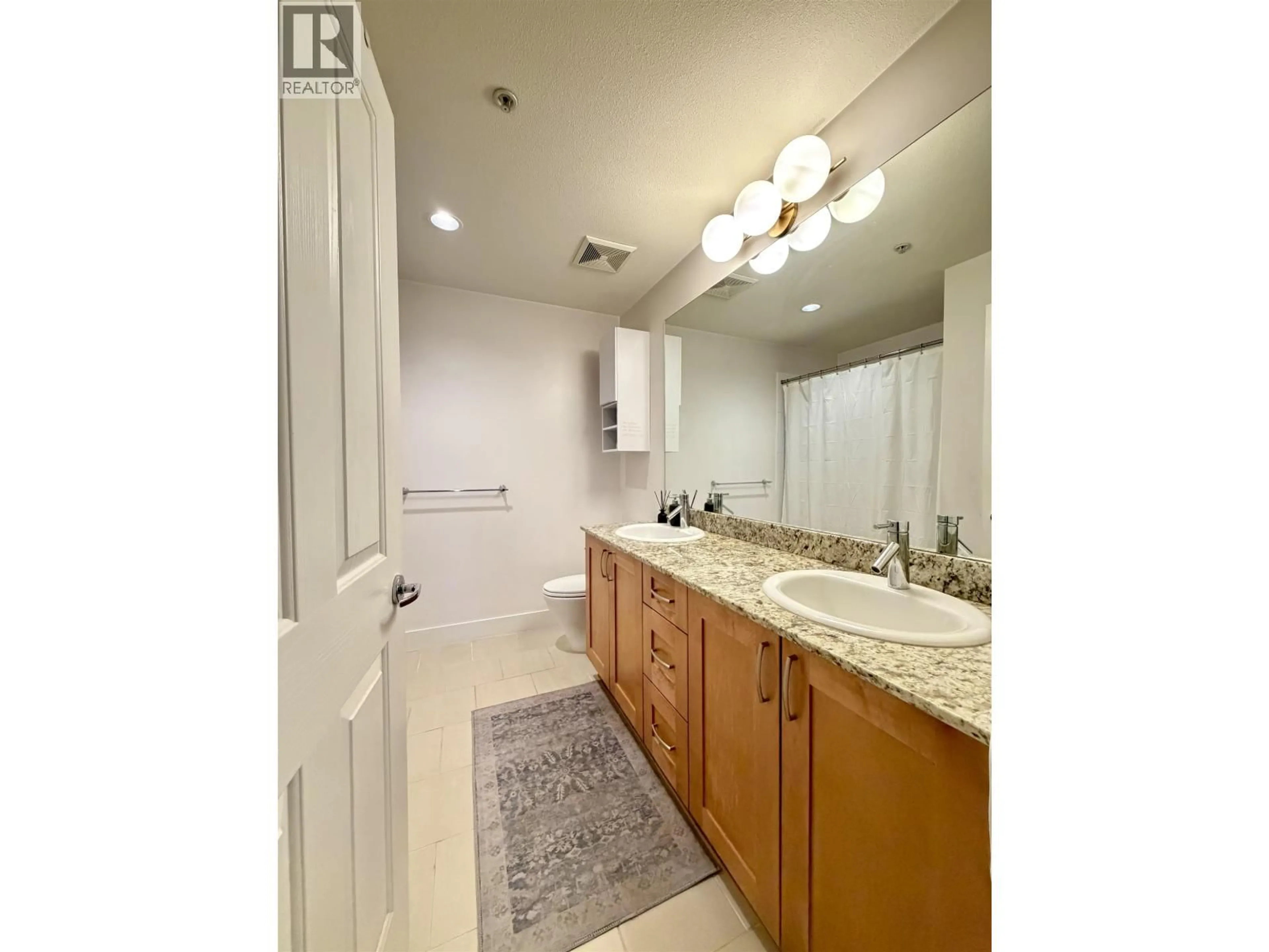 Unknown for 318 - 1111 27TH STREET, North Vancouver British Columbia V7J1S3