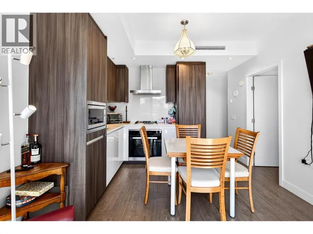 1410 - 8133 COOK ROAD, Richmond 5