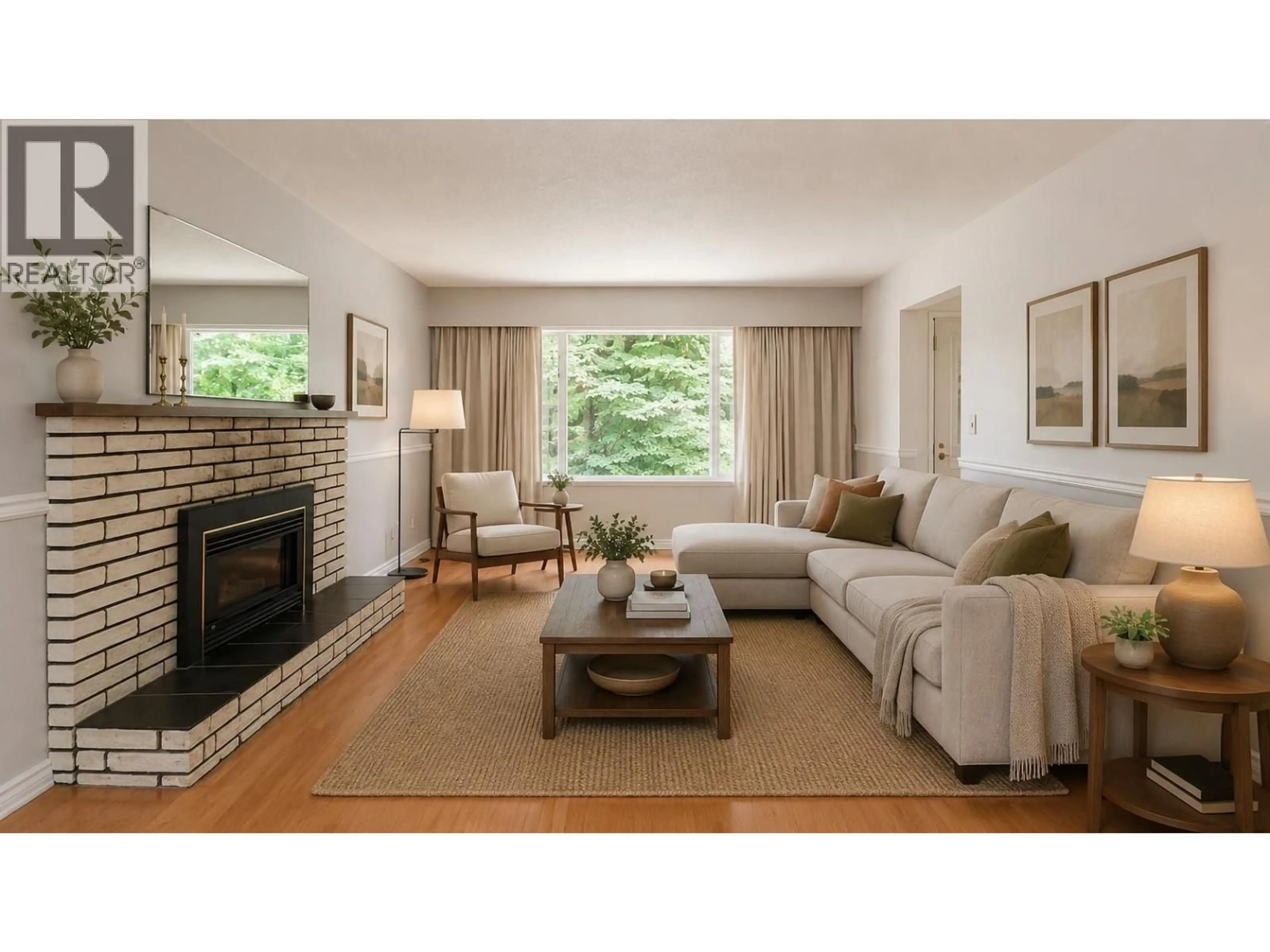 Living room with furniture, unknown for 1798 HEATHER AVENUE, Port Coquitlam British Columbia V3B2L1