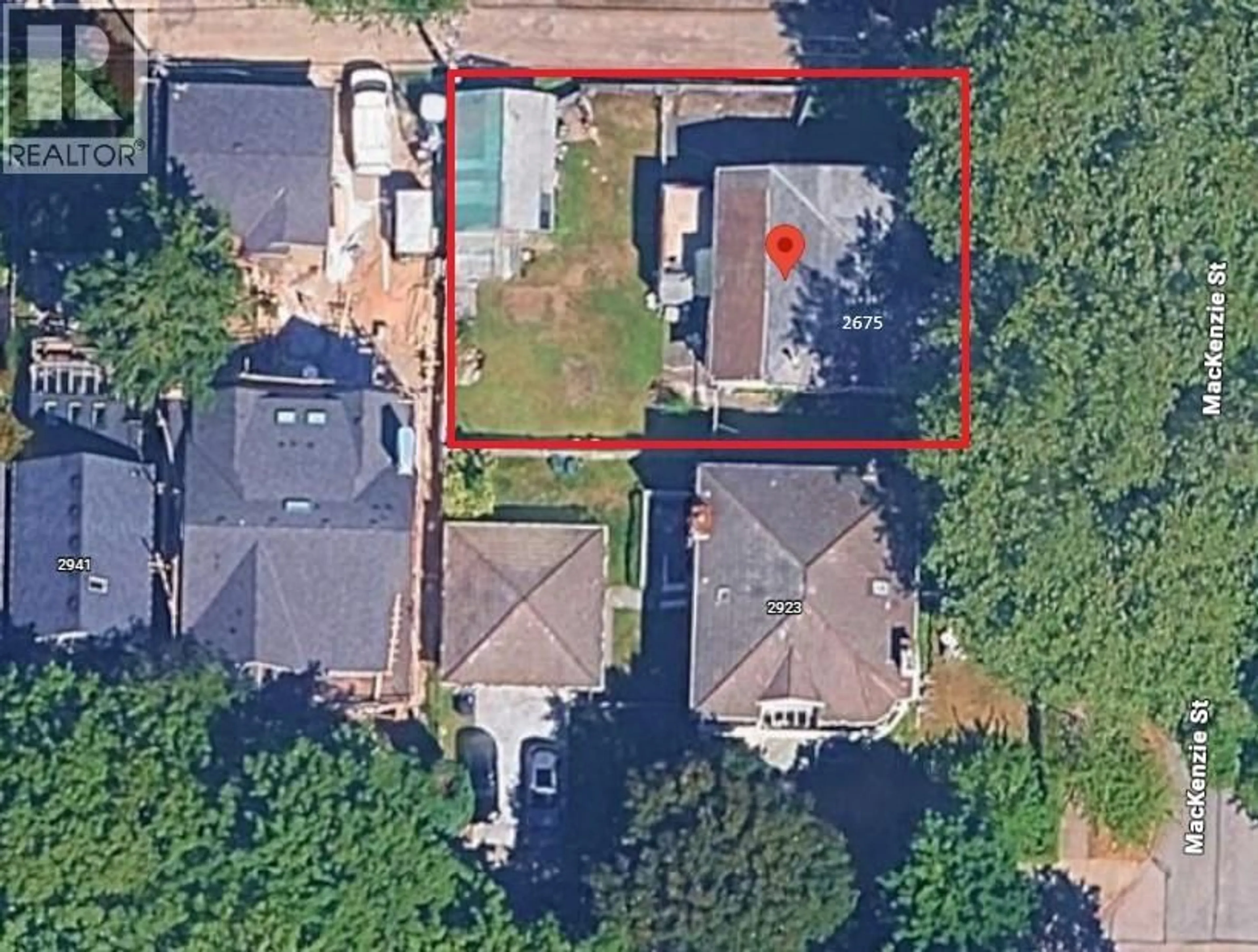 A pic from outside/outdoor area/front of a property/back of a property/a pic from drone, street for 2675 MACKENZIE STREET, Vancouver British Columbia V6K3Z9