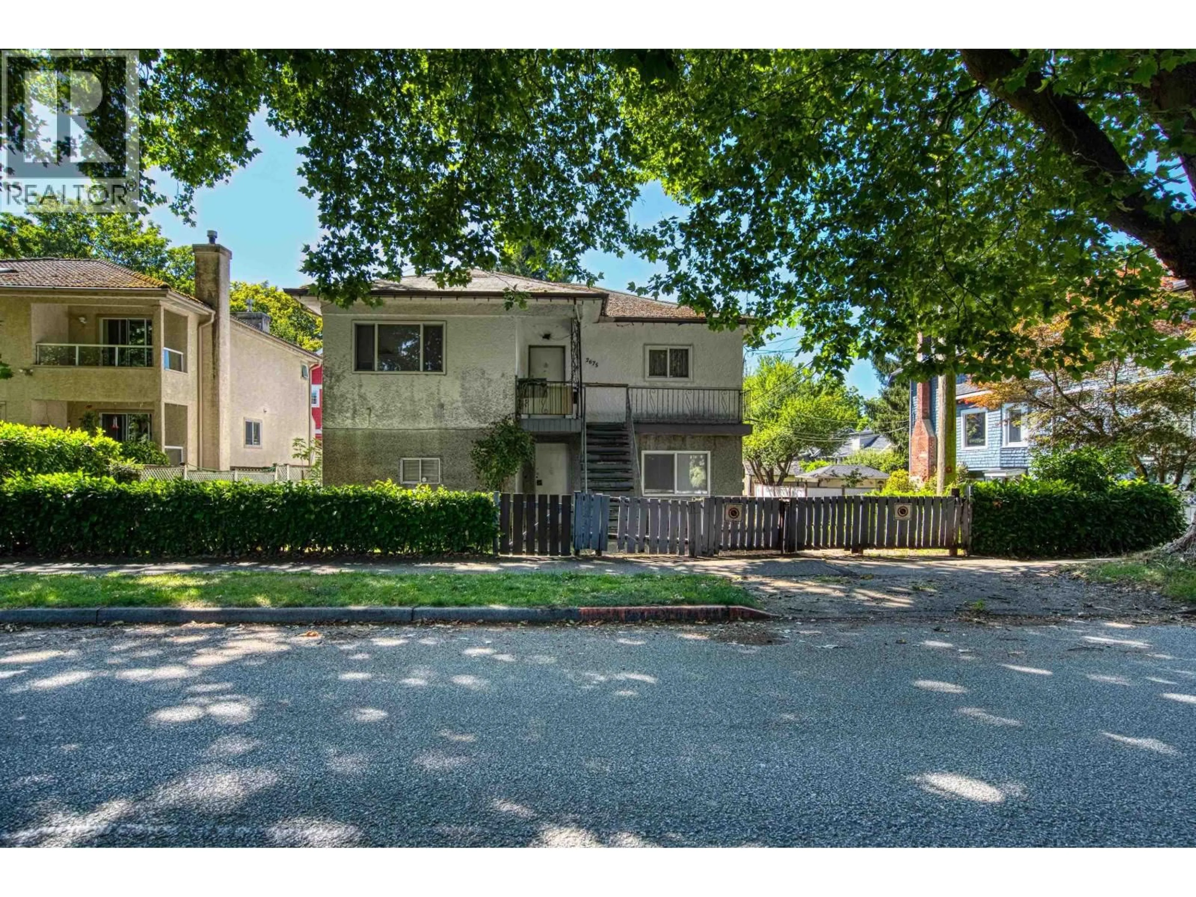 A pic from outside/outdoor area/front of a property/back of a property/a pic from drone, street for 2675 MACKENZIE STREET, Vancouver British Columbia V6K3Z9