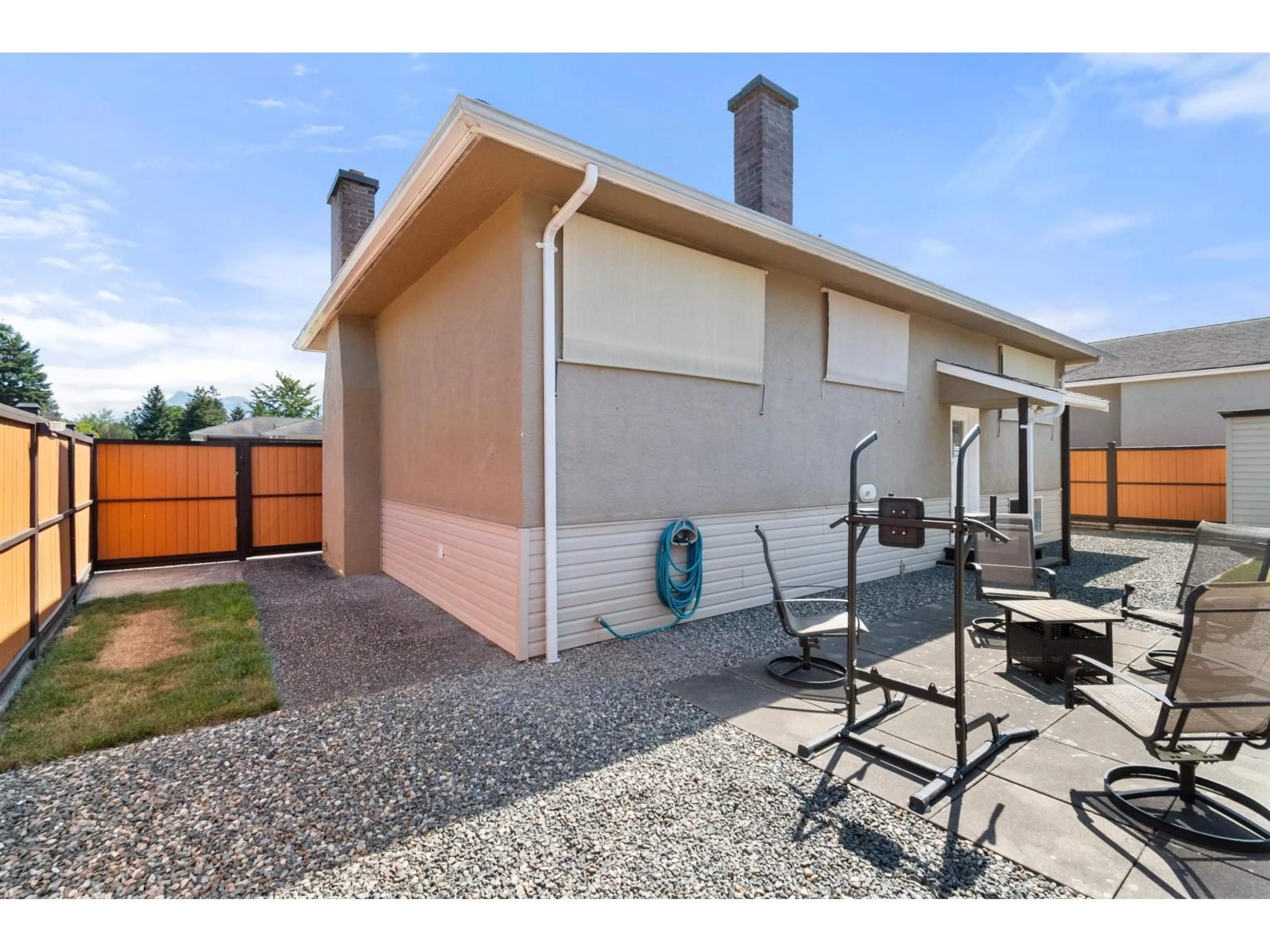 Patio, street for 9863 CANDOW STREET, Chilliwack British Columbia V2P4K5