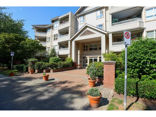 102 - 8139 121A STREET, Surrey 2