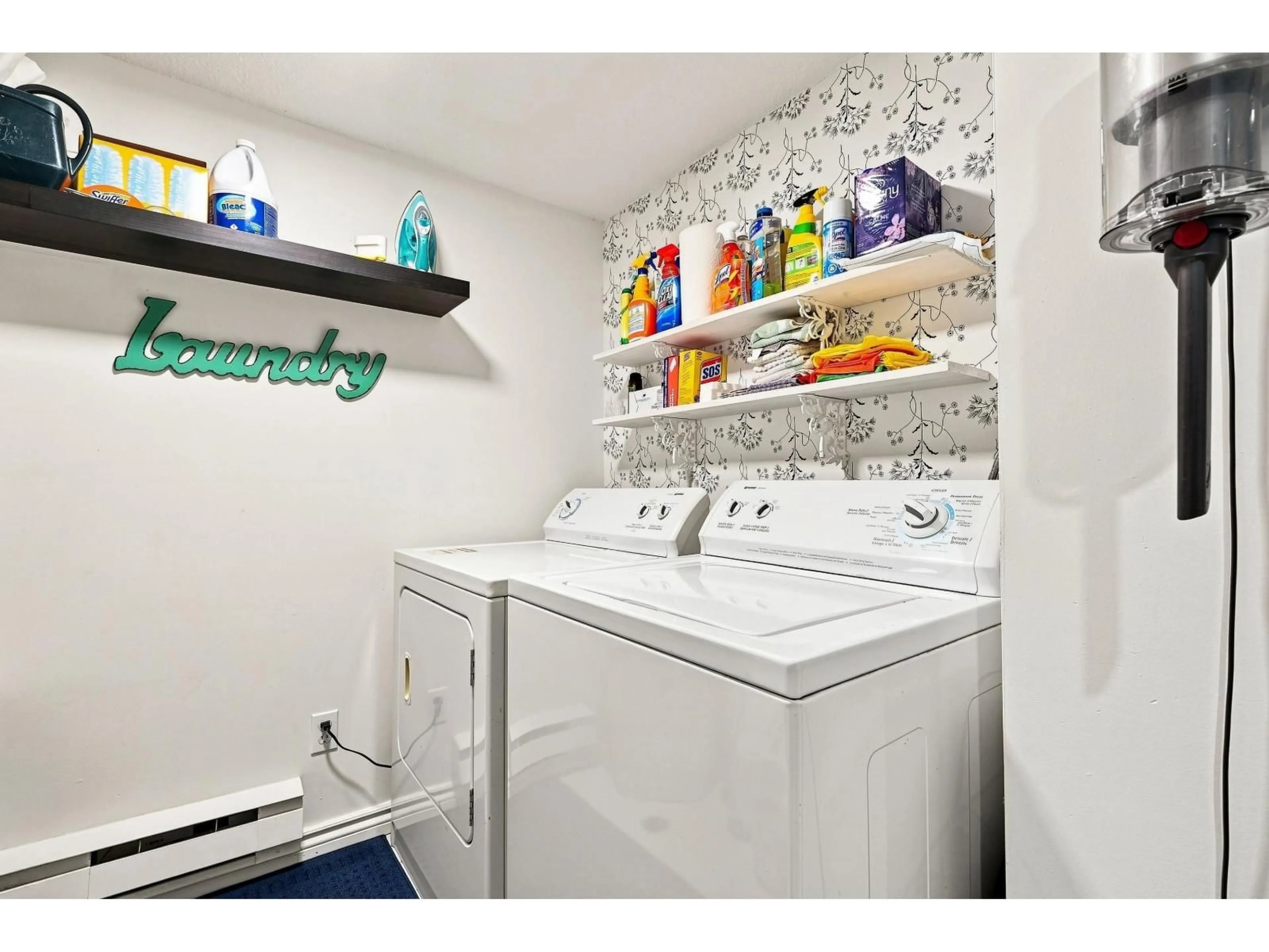 Laundry room for 38 - 36060 OLD YALE ROAD, Abbotsford British Columbia V3G2E9