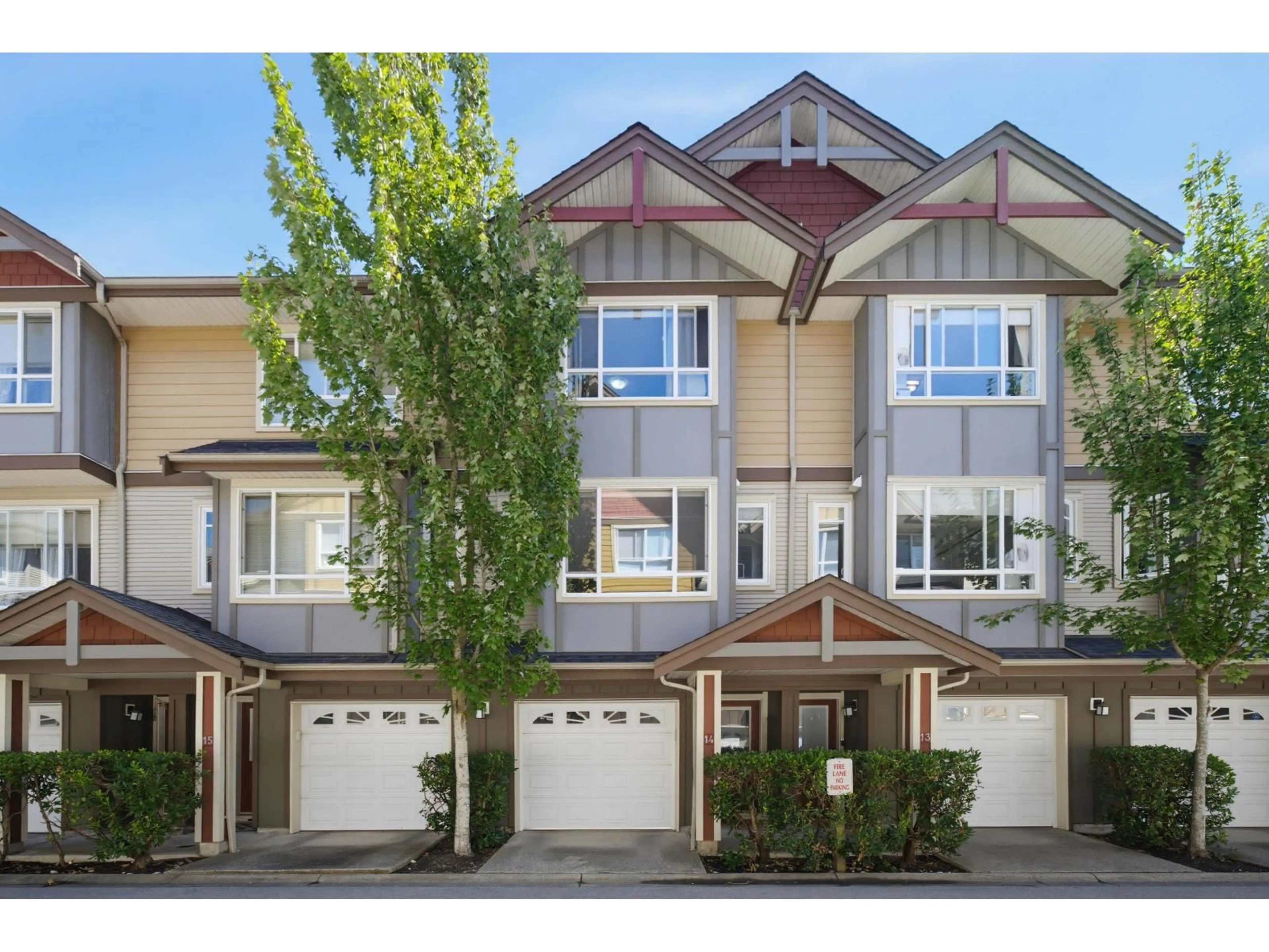 Unknown for 14 - 7088 191 STREET, Surrey British Columbia V4N0B4