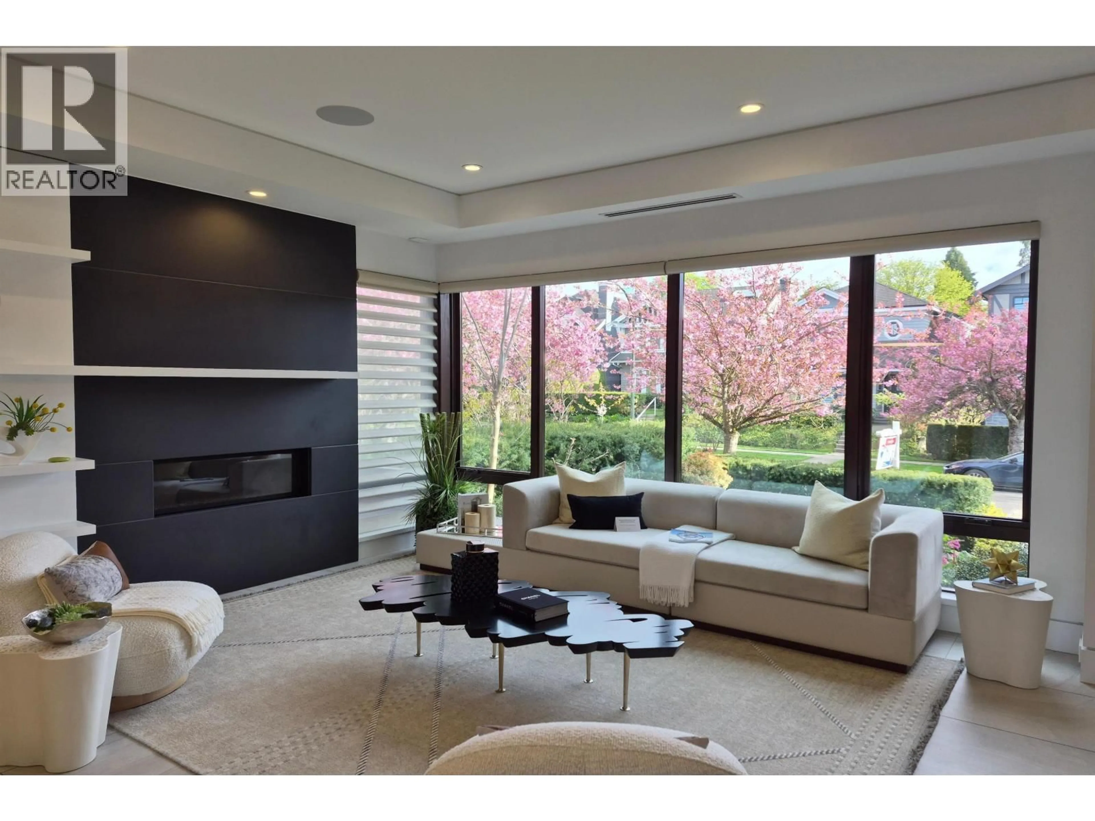 Living room with furniture, unknown for 3953 21ST AVENUE, Vancouver British Columbia V6S1H7