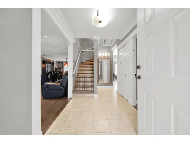 7478 123 STREET, Surrey 5