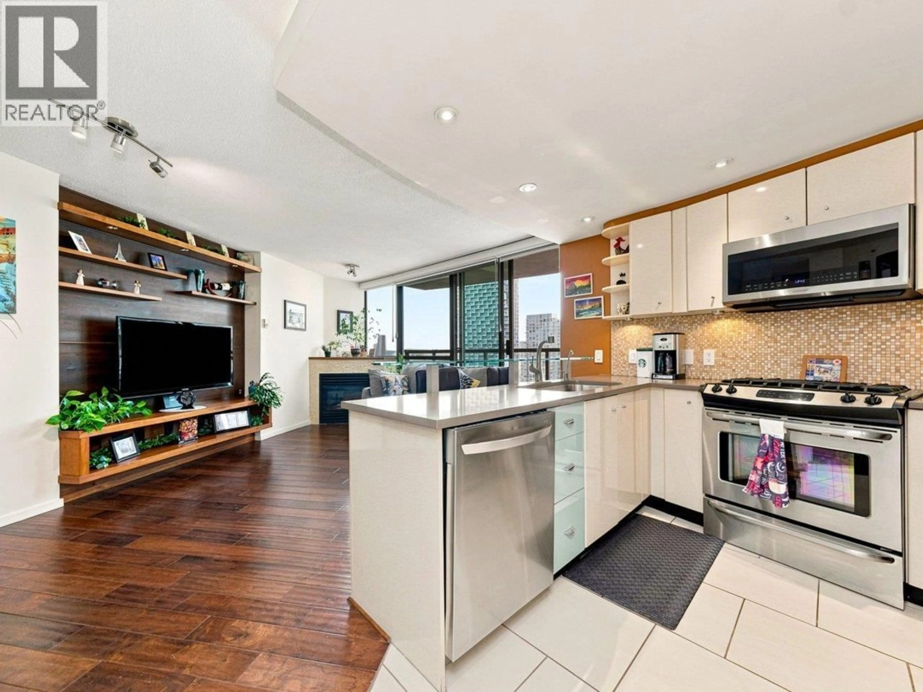 Open concept kitchen, ceramic/tile floor for 2307 - 501 PACIFIC STREET, Vancouver British Columbia V6Z2X6