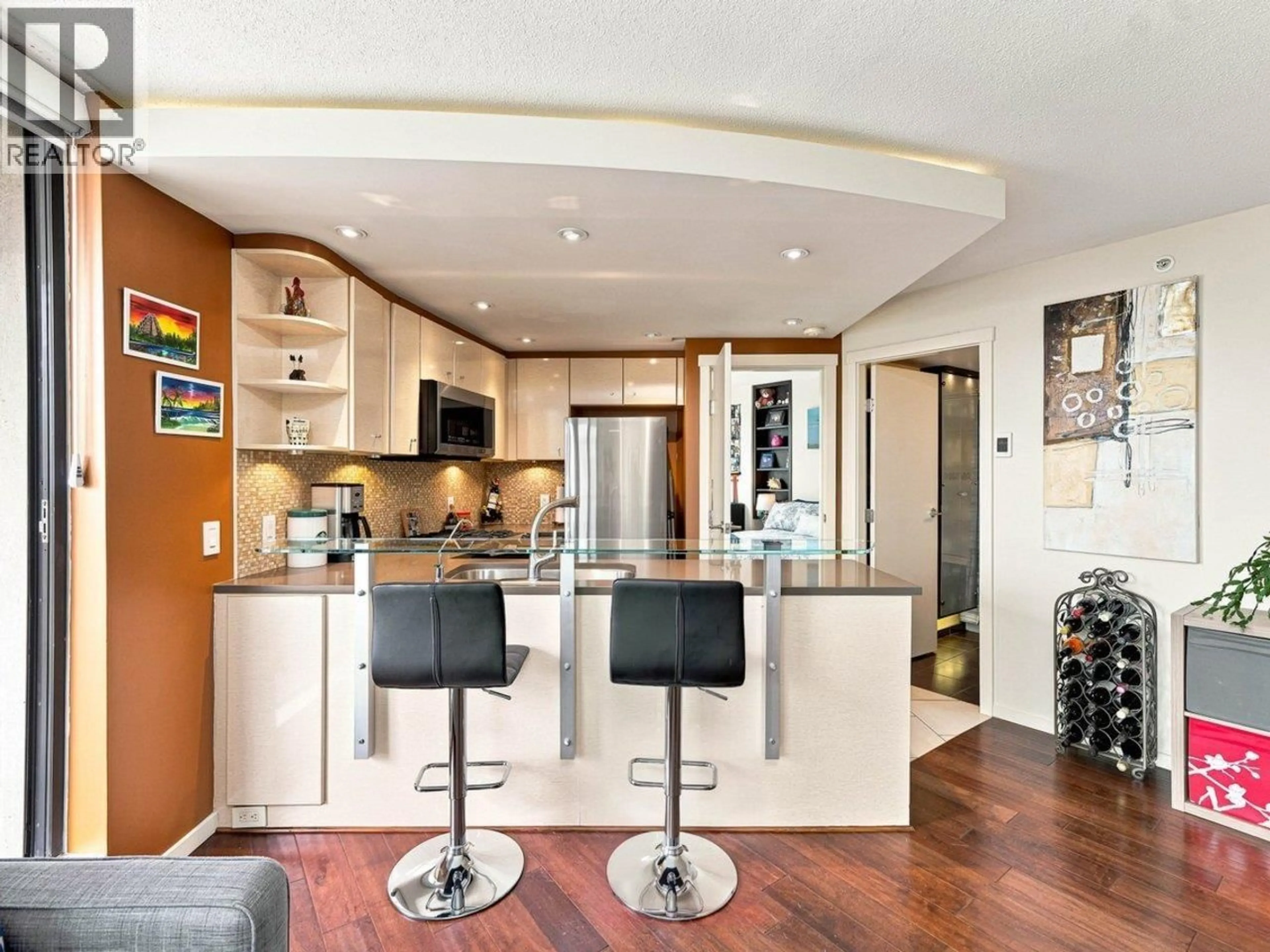 Contemporary kitchen, wood/laminate floor for 2307 - 501 PACIFIC STREET, Vancouver British Columbia V6Z2X6