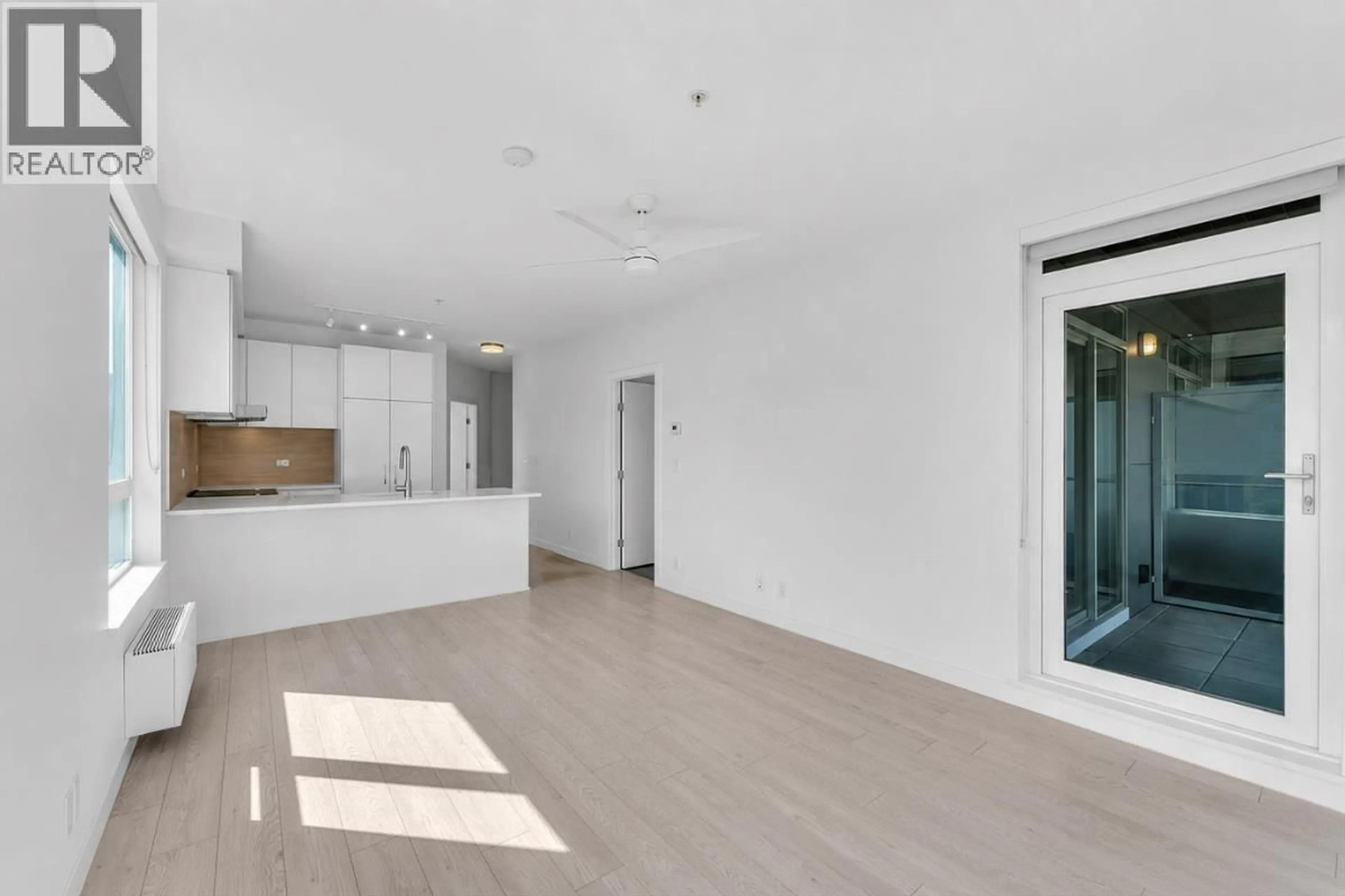 A pic of a room for 315 - 711 14TH STREET, North Vancouver British Columbia V7M3E8
