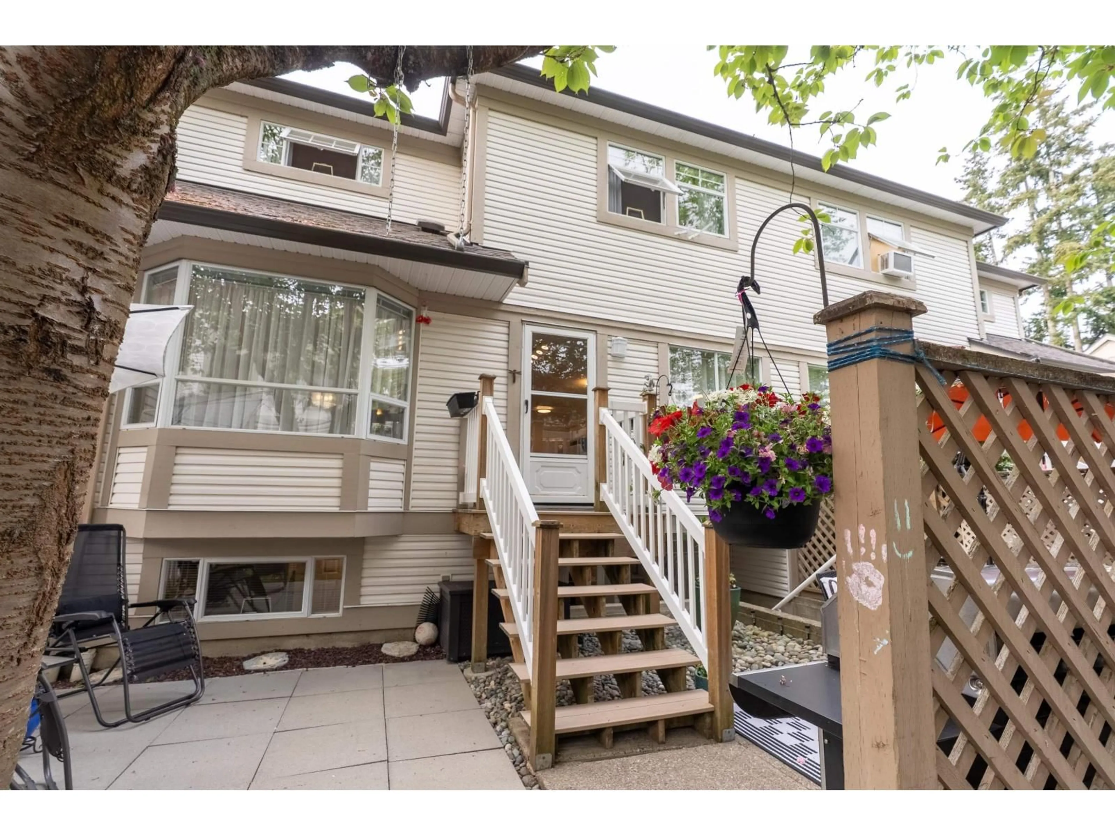 Patio, street for 13 - 16318 82 AVENUE, Surrey British Columbia V4N0N9