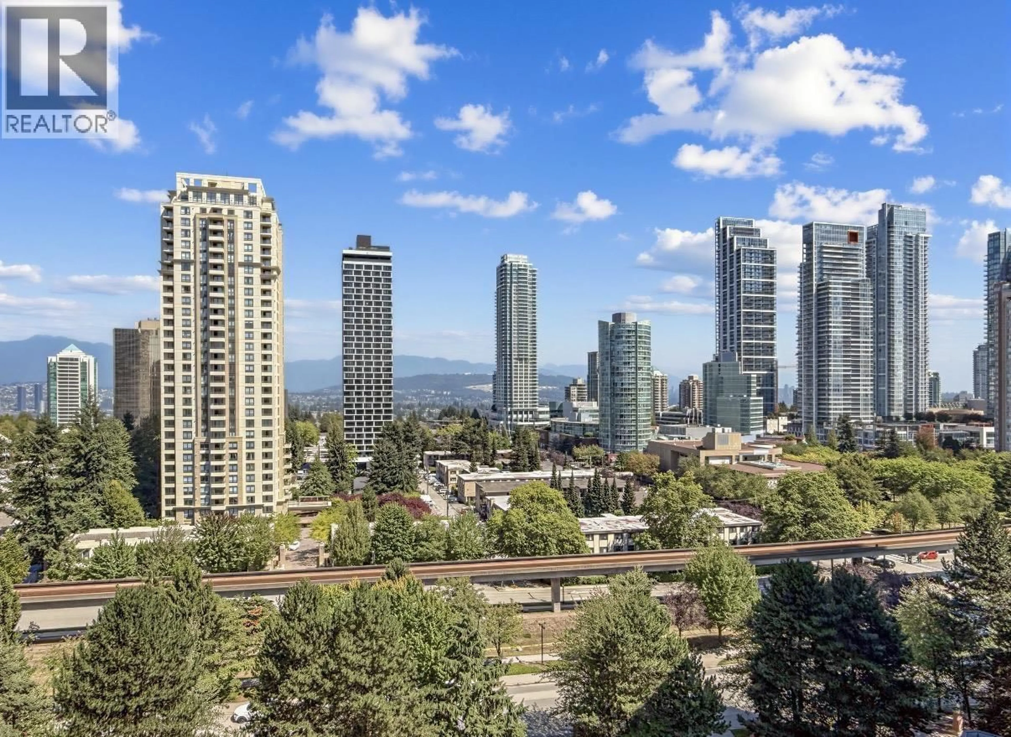A pic from outside/outdoor area/front of a property/back of a property/a pic from drone, city buildings view from balcony for 1504 - 6152 KATHLEEN AVENUE, Burnaby British Columbia V5H4K8