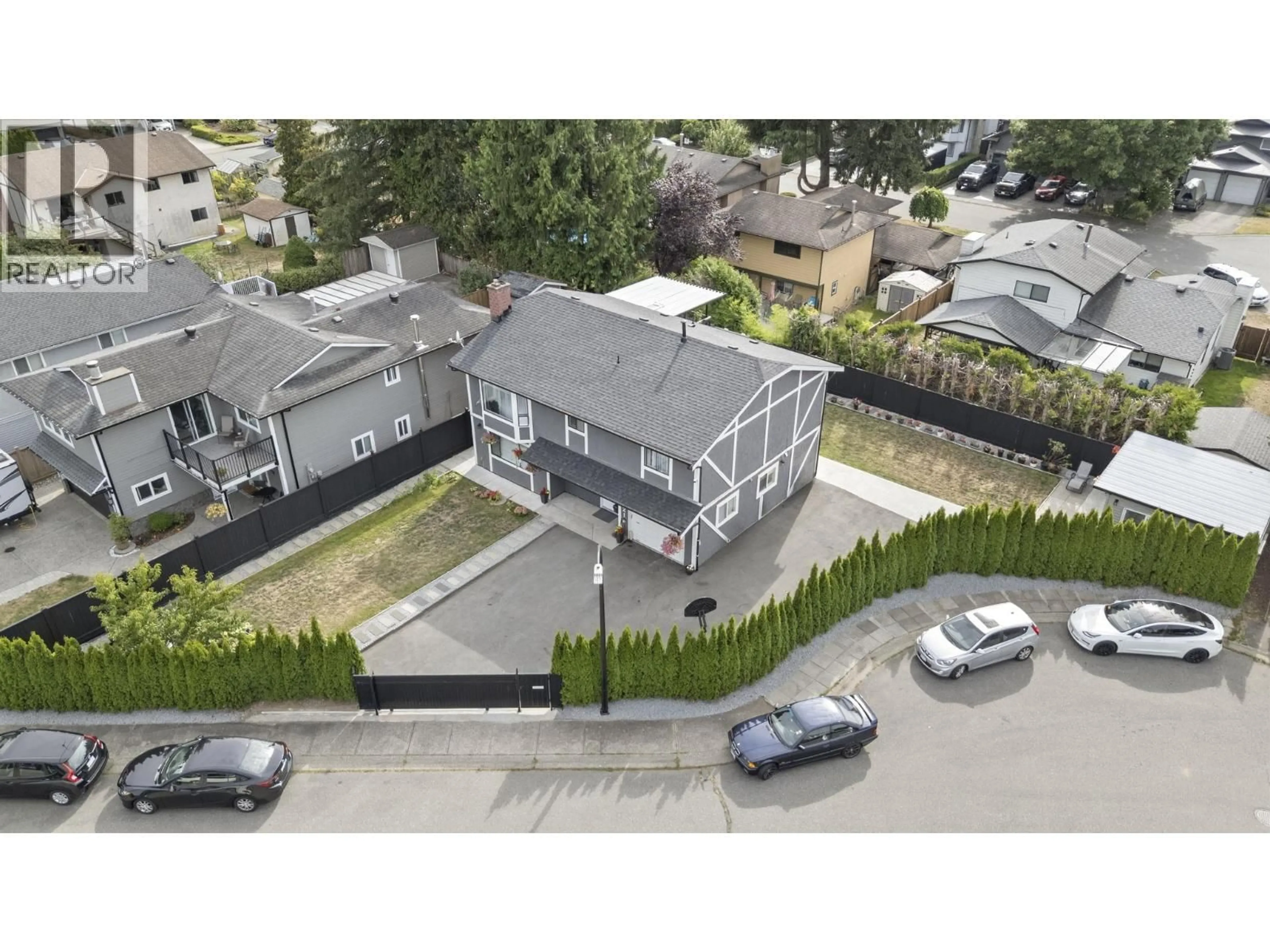 A pic from outside/outdoor area/front of a property/back of a property/a pic from drone, street for 11721 FURUKAWA PLACE, Maple Ridge British Columbia V2X8T6