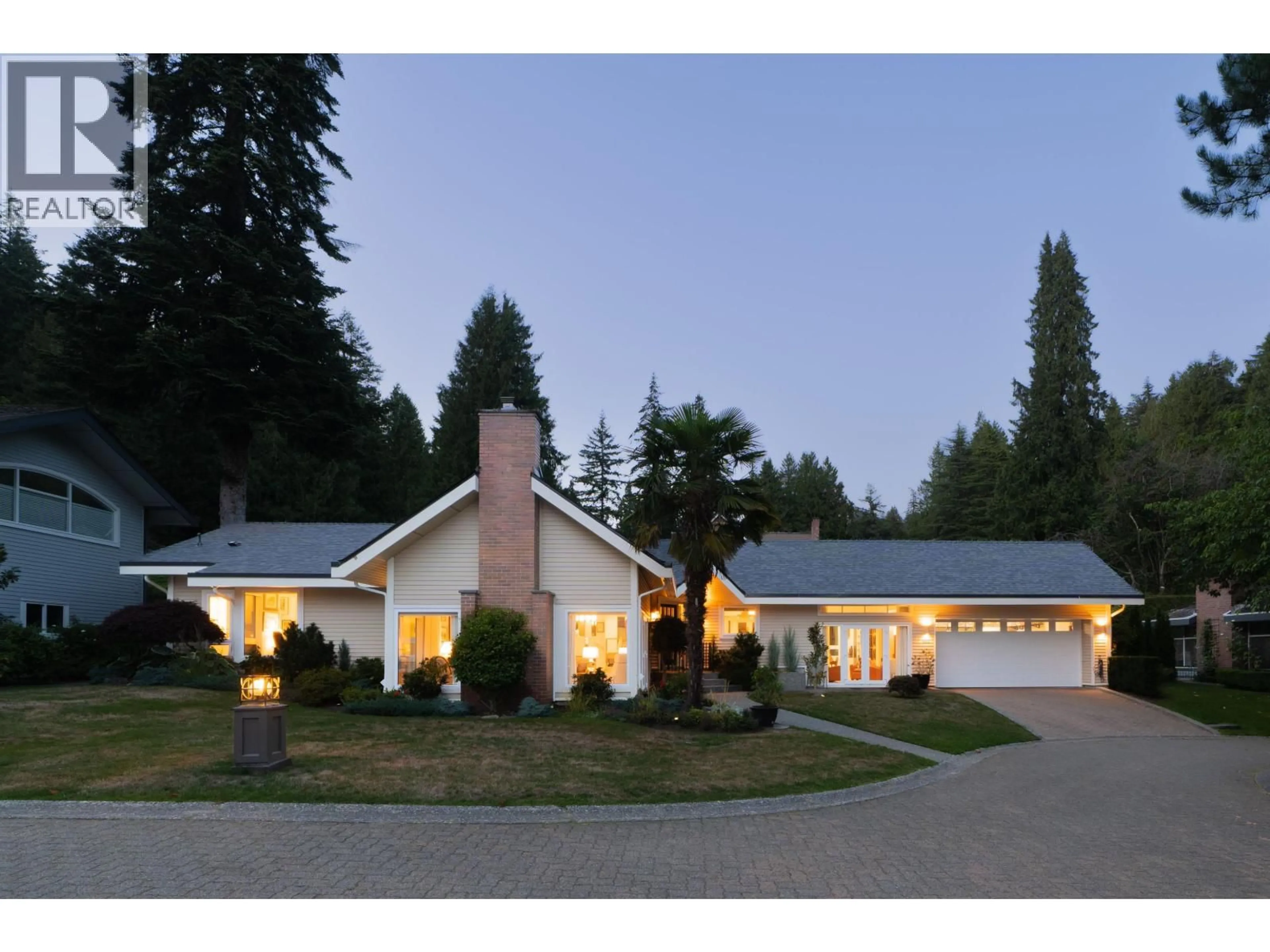 Home with vinyl exterior material, street for 6955 ODLUM COURT, West Vancouver British Columbia V7W3B6