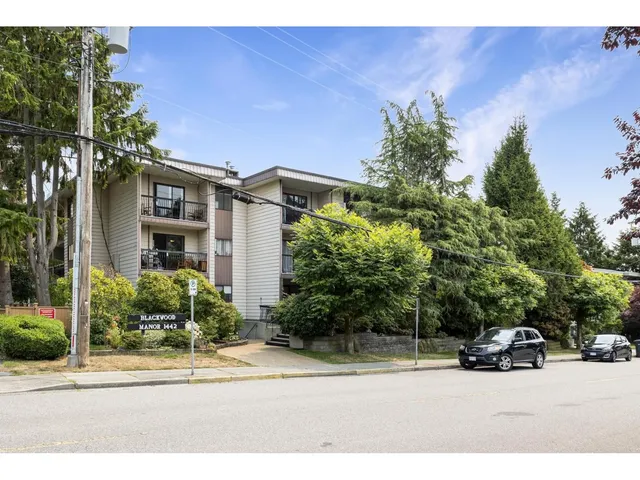306 - 1442 BLACKWOOD STREET, White Rock 3