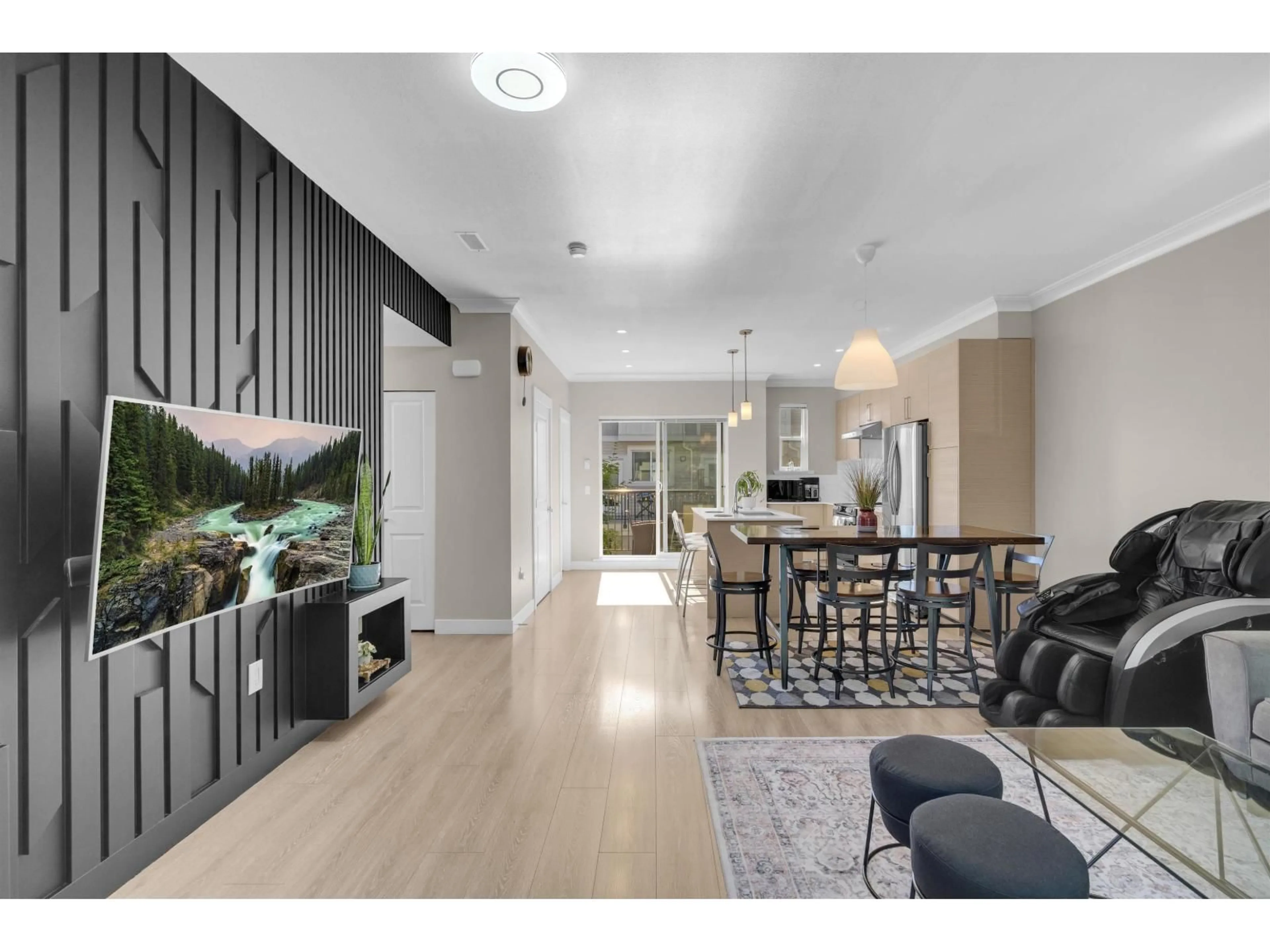 Open concept kitchen, unknown for 1 - 12073 62 AVENUE, Surrey British Columbia V3X0K4