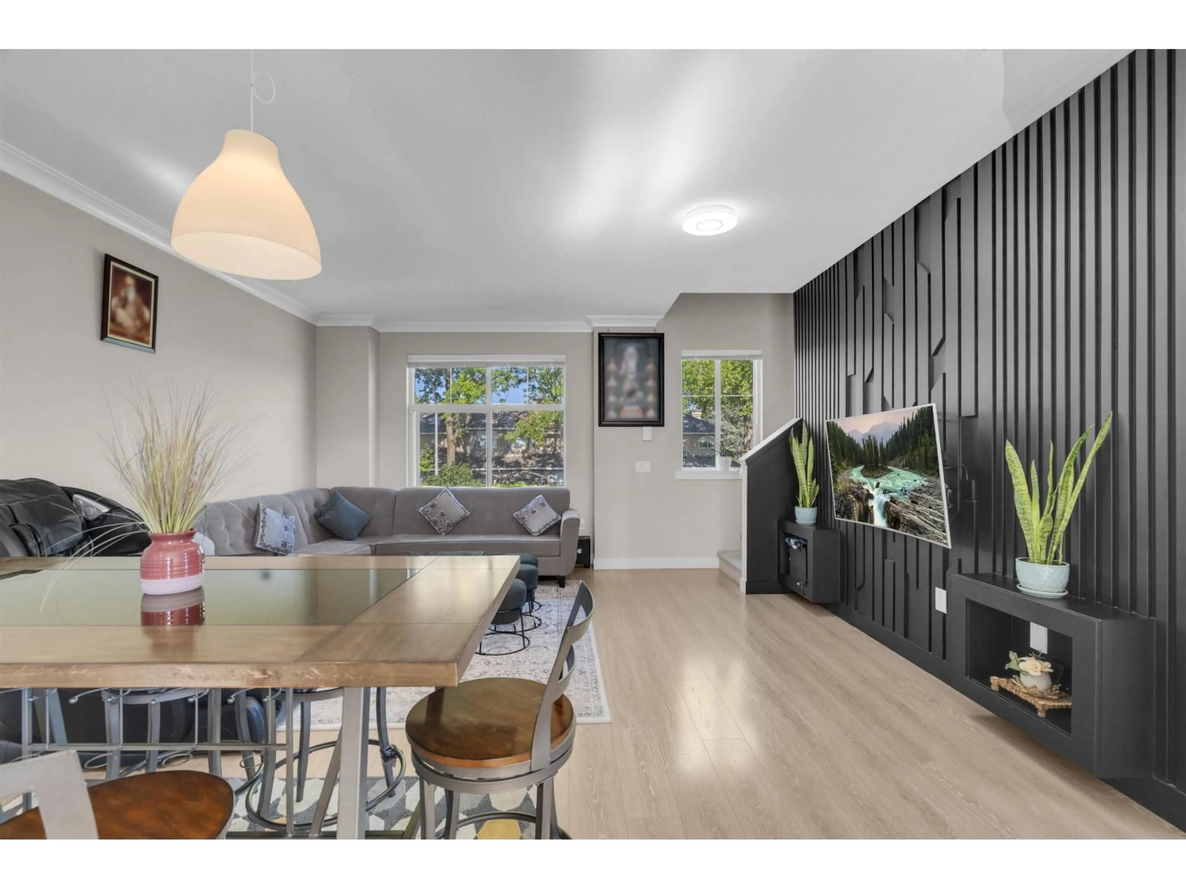 Unknown for 1 - 12073 62 AVENUE, Surrey British Columbia V3X0K4