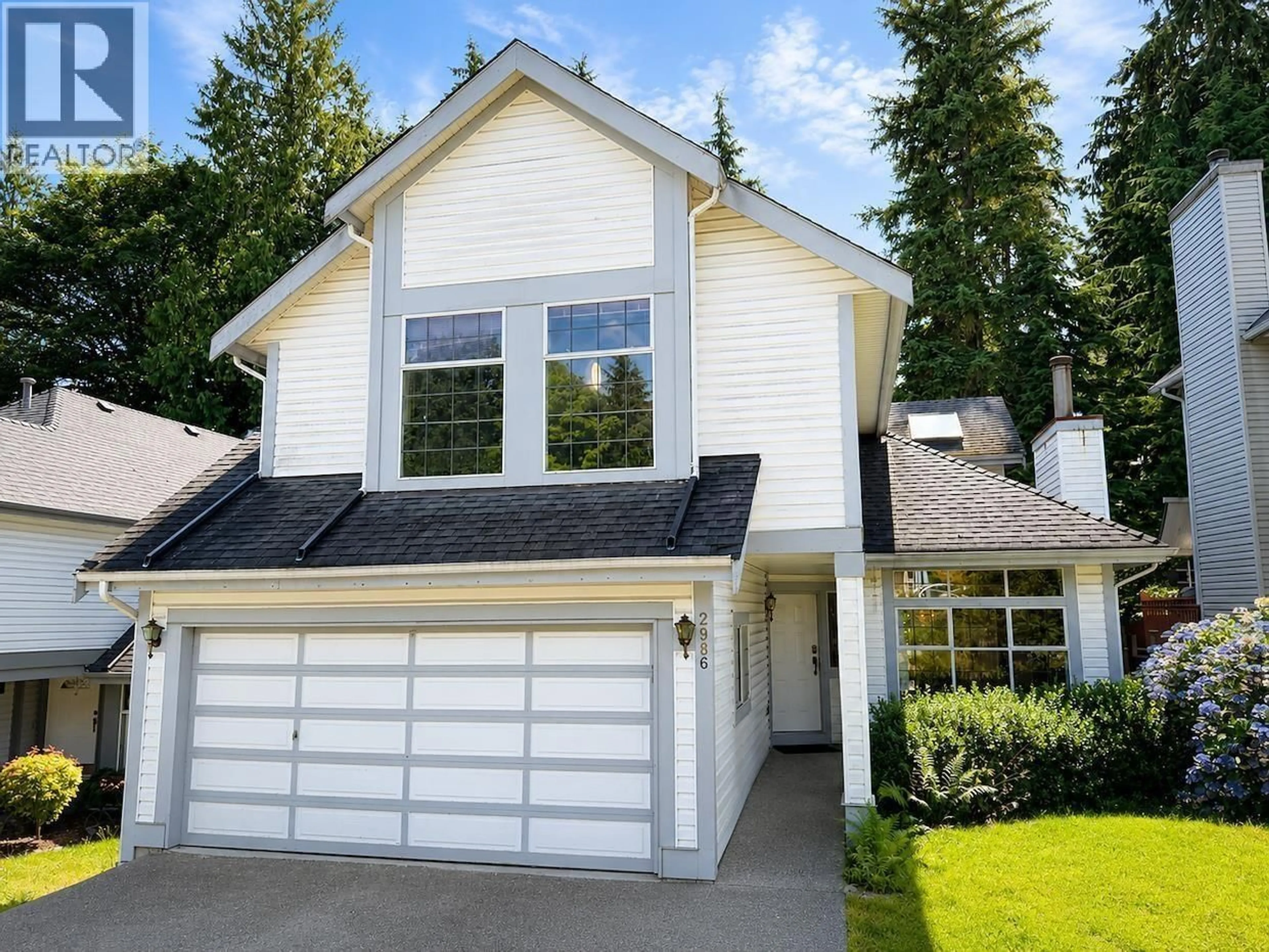 Home with vinyl exterior material, street for 2986 DELAHAYE DRIVE, Coquitlam British Columbia V3B6V8