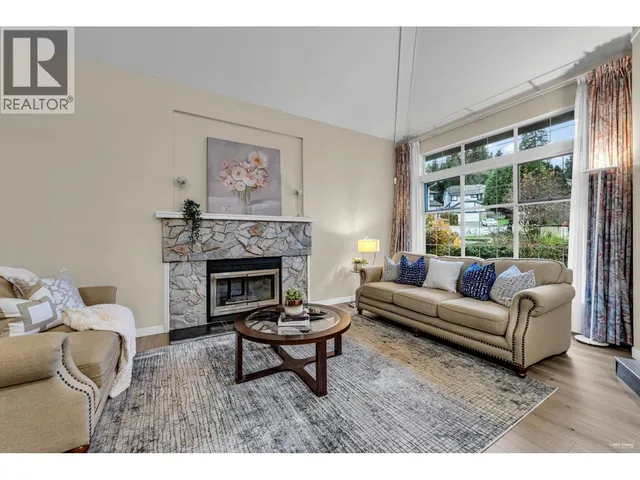 2986 DELAHAYE DRIVE, Coquitlam 3