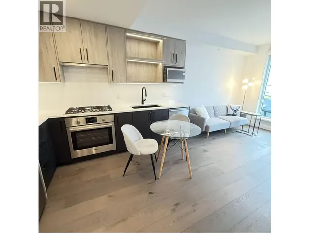313 - 6859 CAMBIE STREET, Vancouver 3